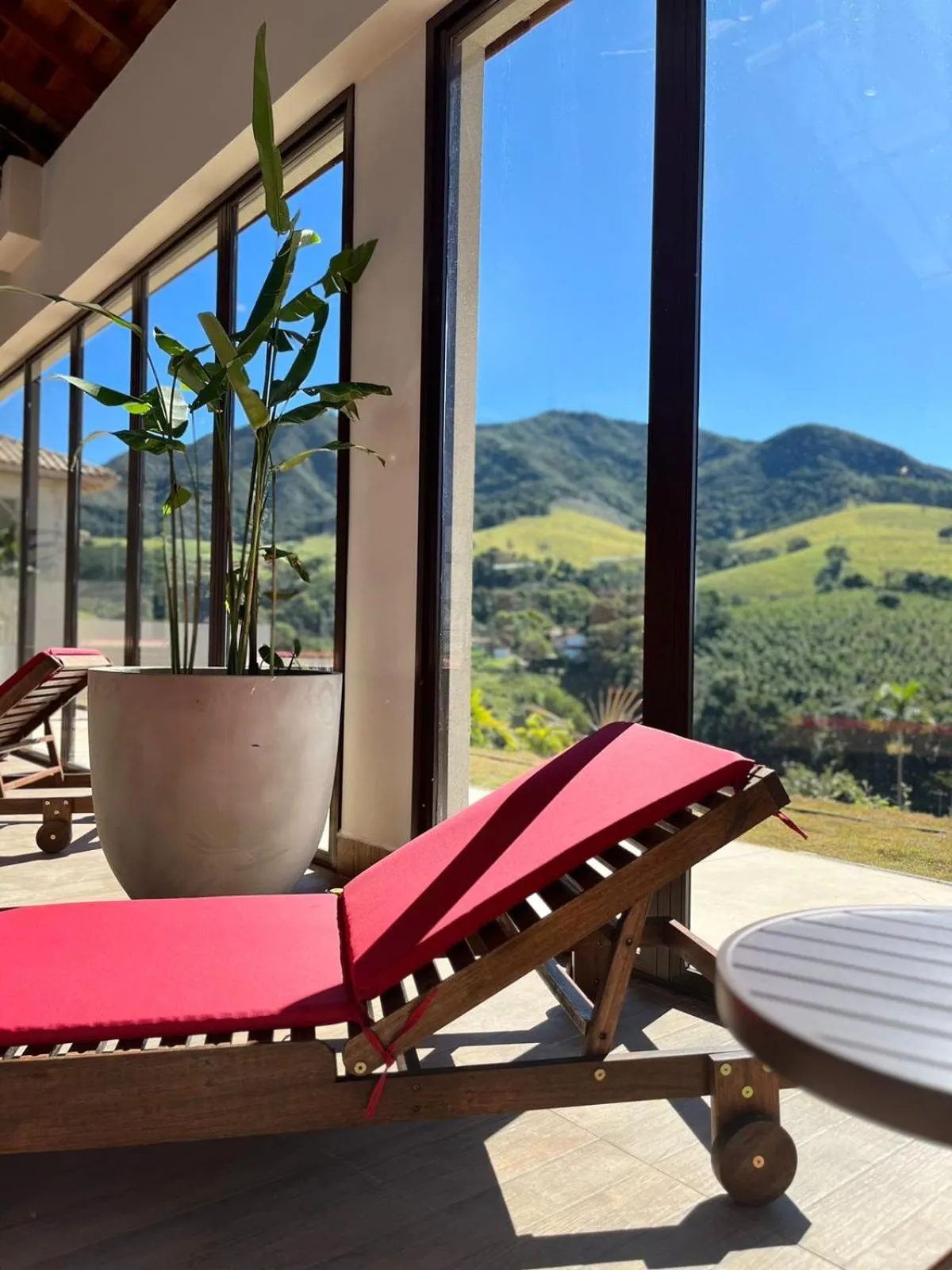 Swimming pool in Hotel Chalés Capitanias
