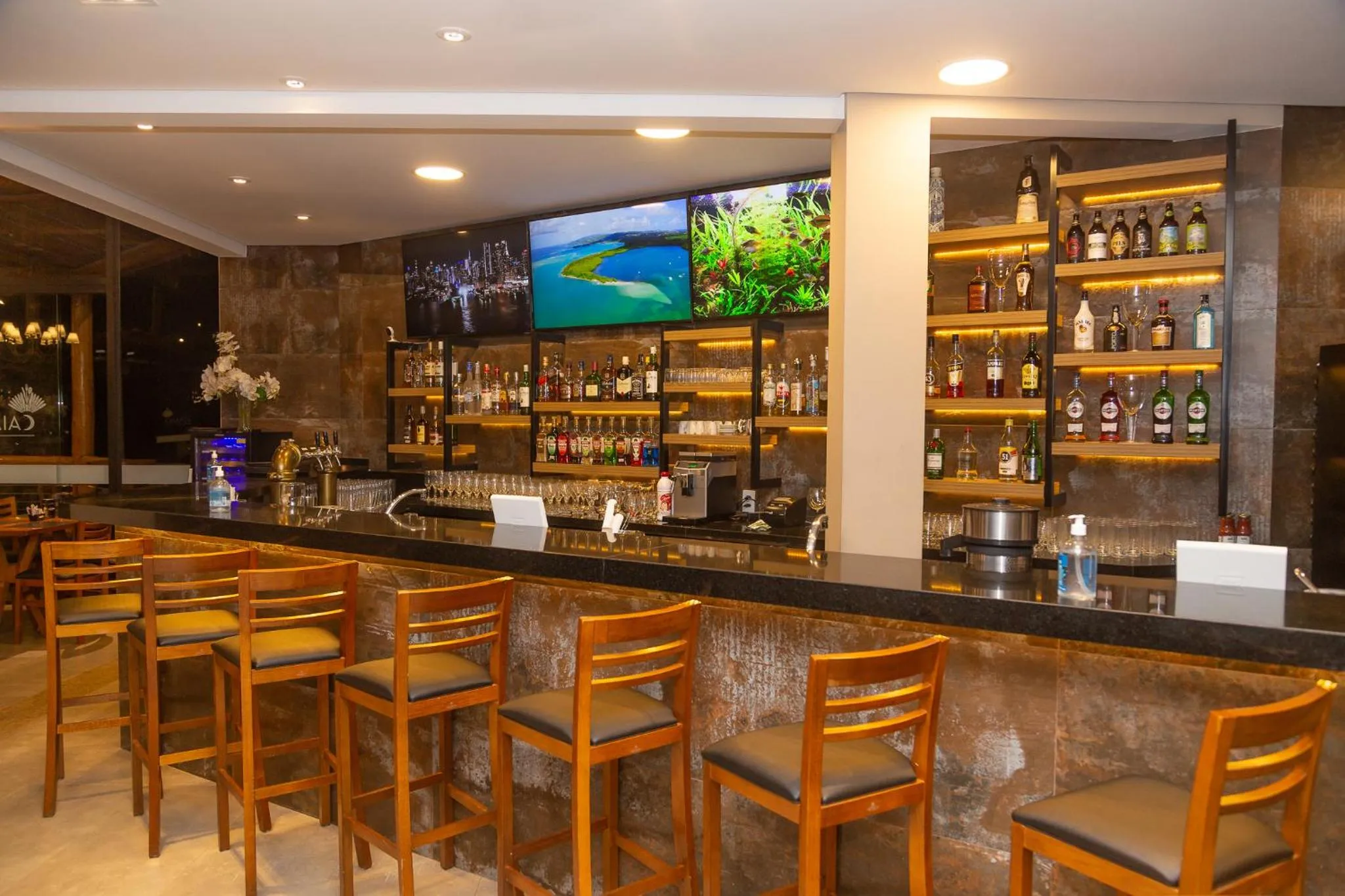 Lounge or bar in Hotel Chalés Capitanias