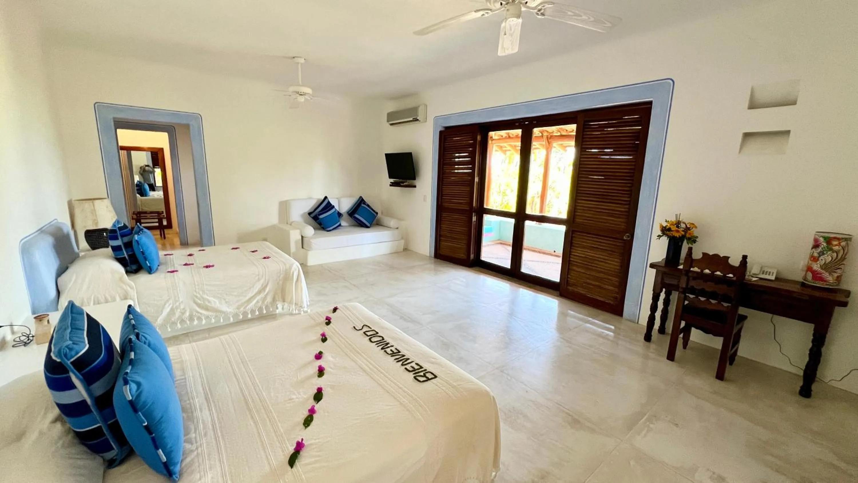 Bed in Las Alamandas