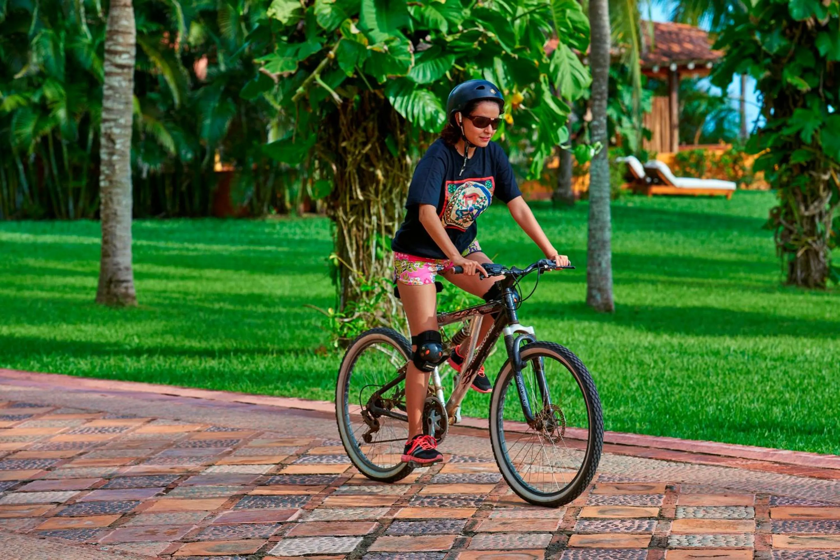 Cycling in Las Alamandas