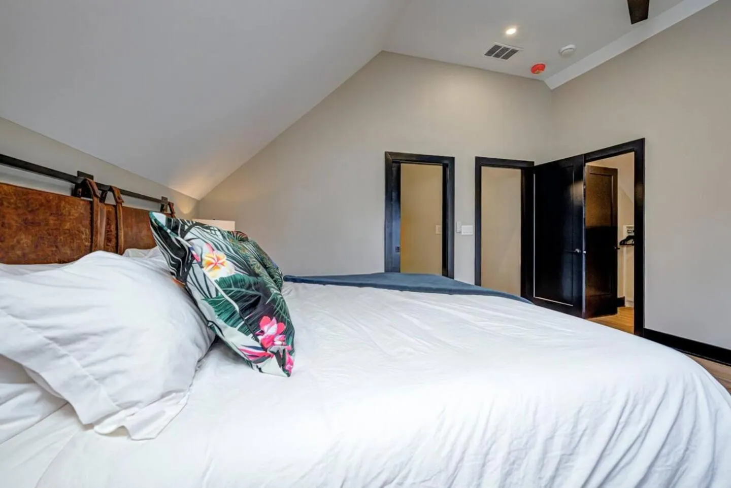 Bed in Jungle Bungalow