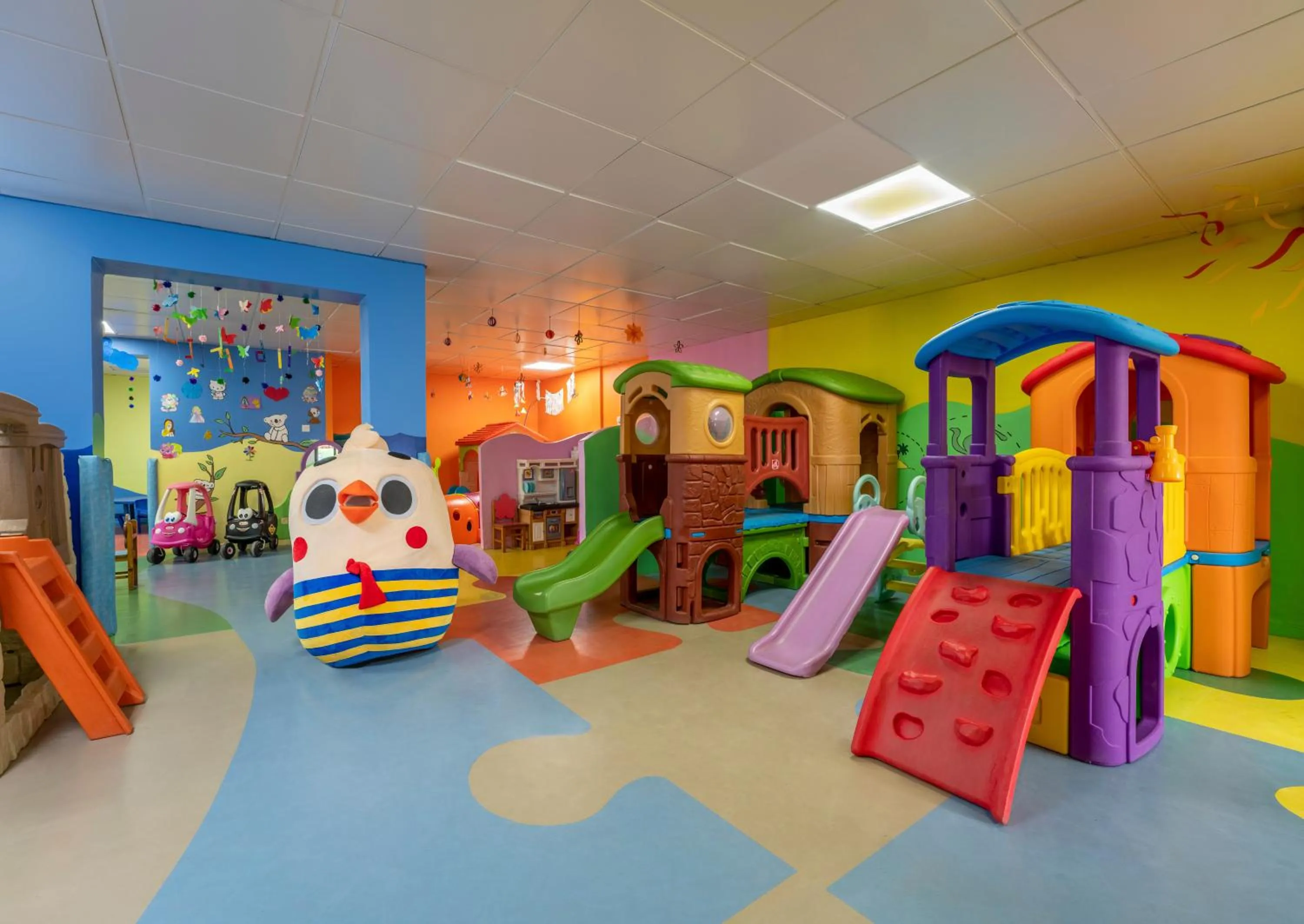 Children play ground in Mövenpick Resort & Spa Dead Sea