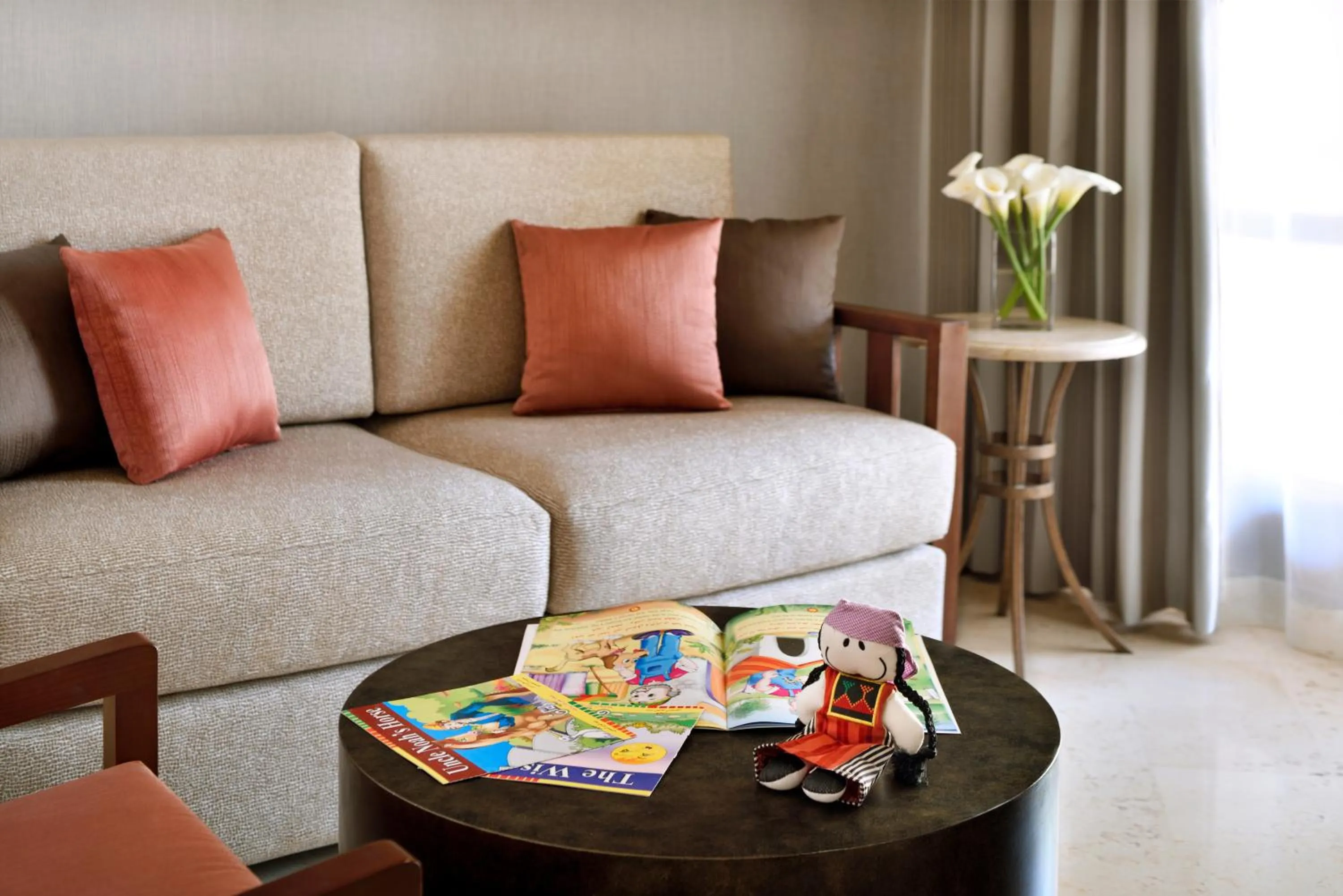 Living room in Mövenpick Resort & Spa Dead Sea