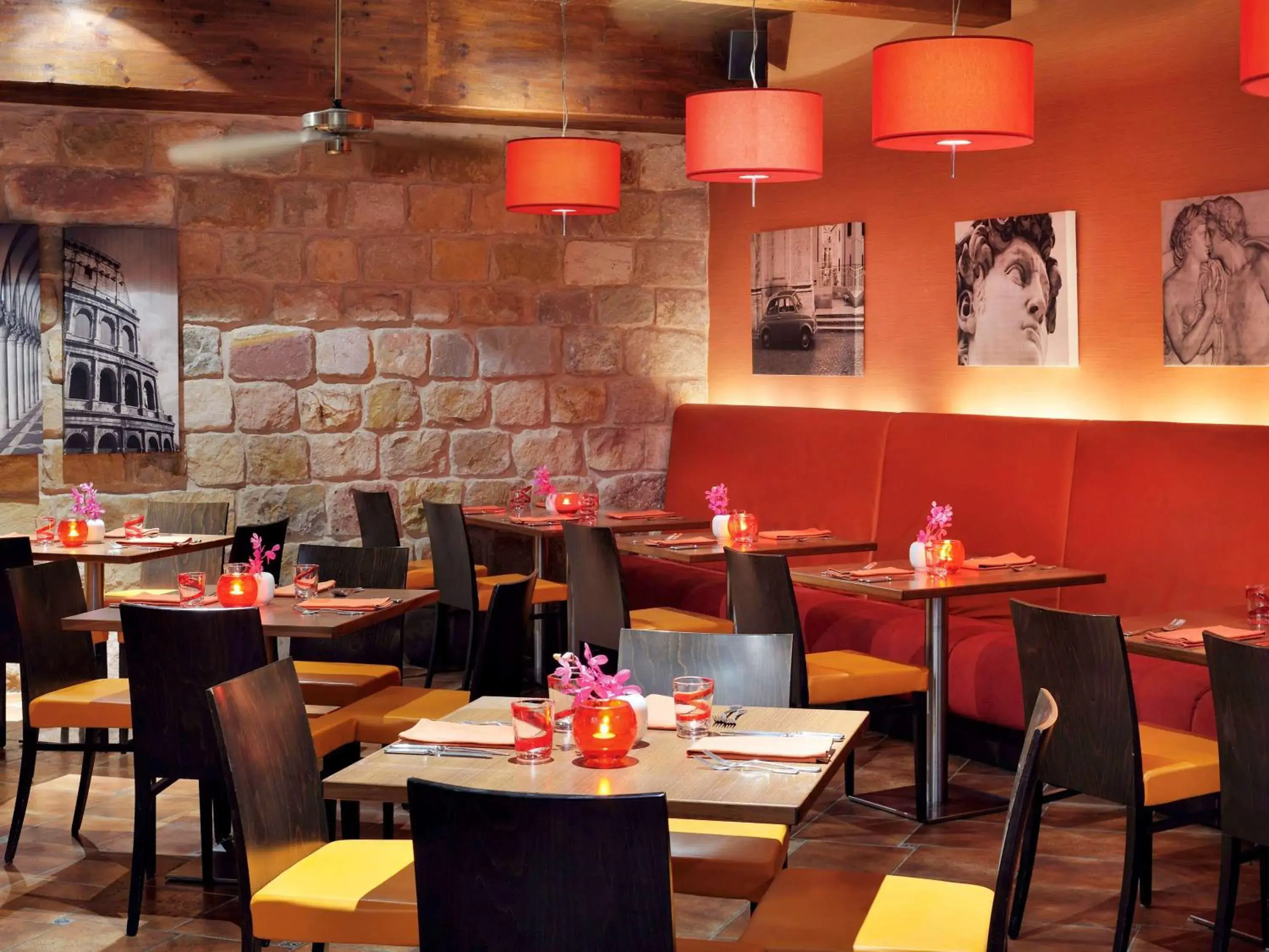 Restaurant/places to eat in Mövenpick Resort & Spa Dead Sea Restaurant/places to eat in Mövenpick Resort & Spa Dead Sea