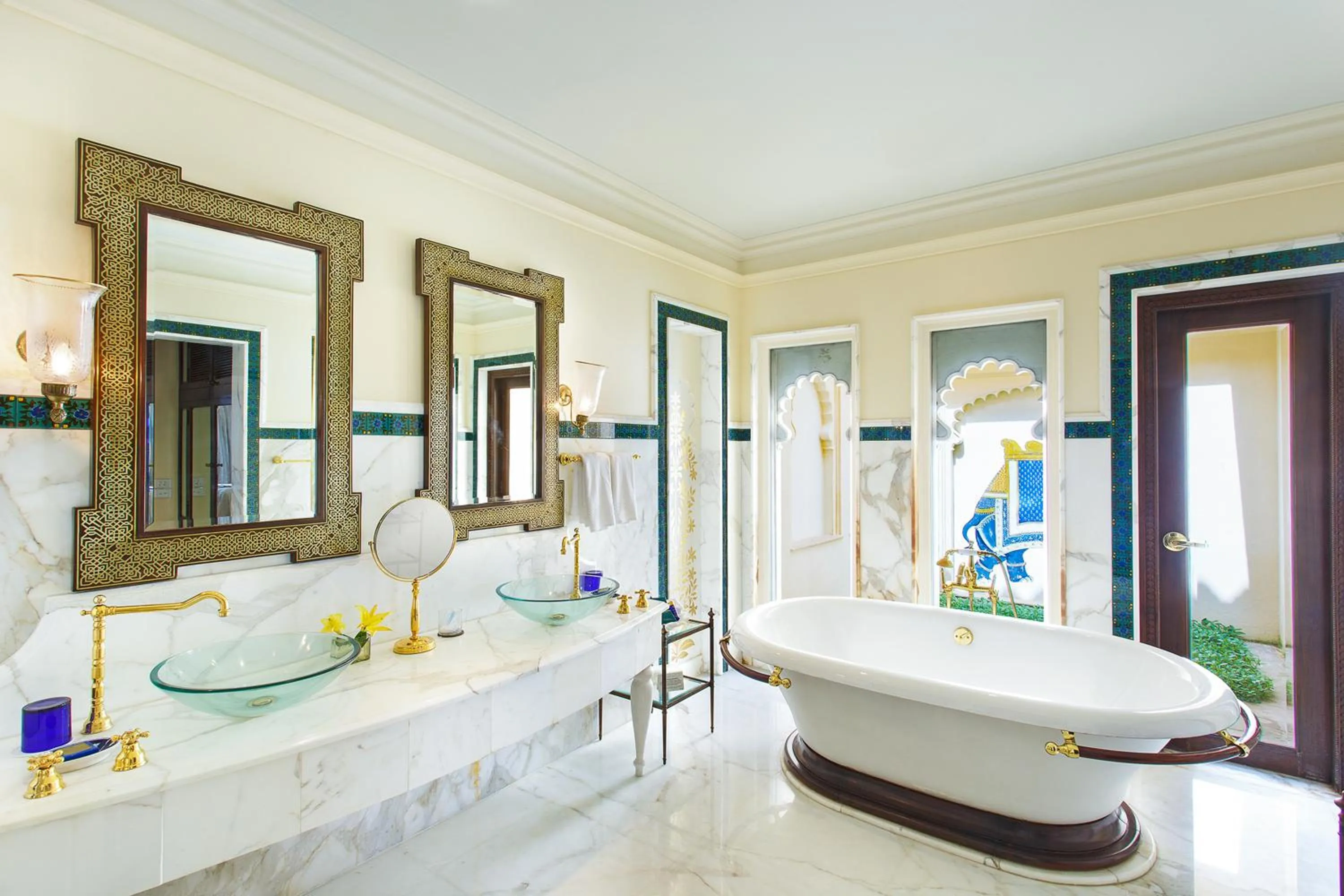 Bathroom in The Oberoi Udaivilas Udaipur