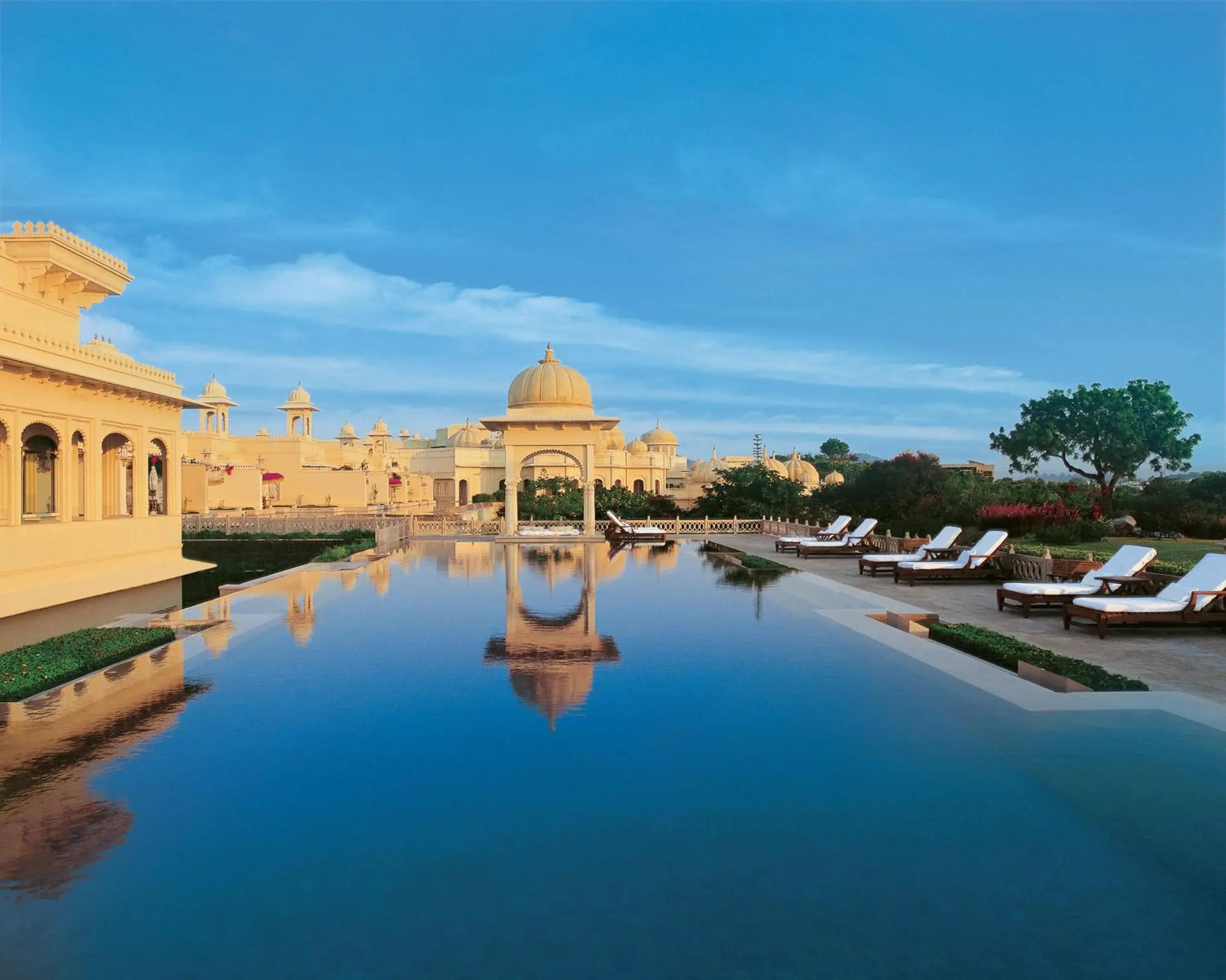 Swimming pool in The Oberoi Udaivilas Udaipur Swimming pool in The Oberoi Udaivilas Udaipur