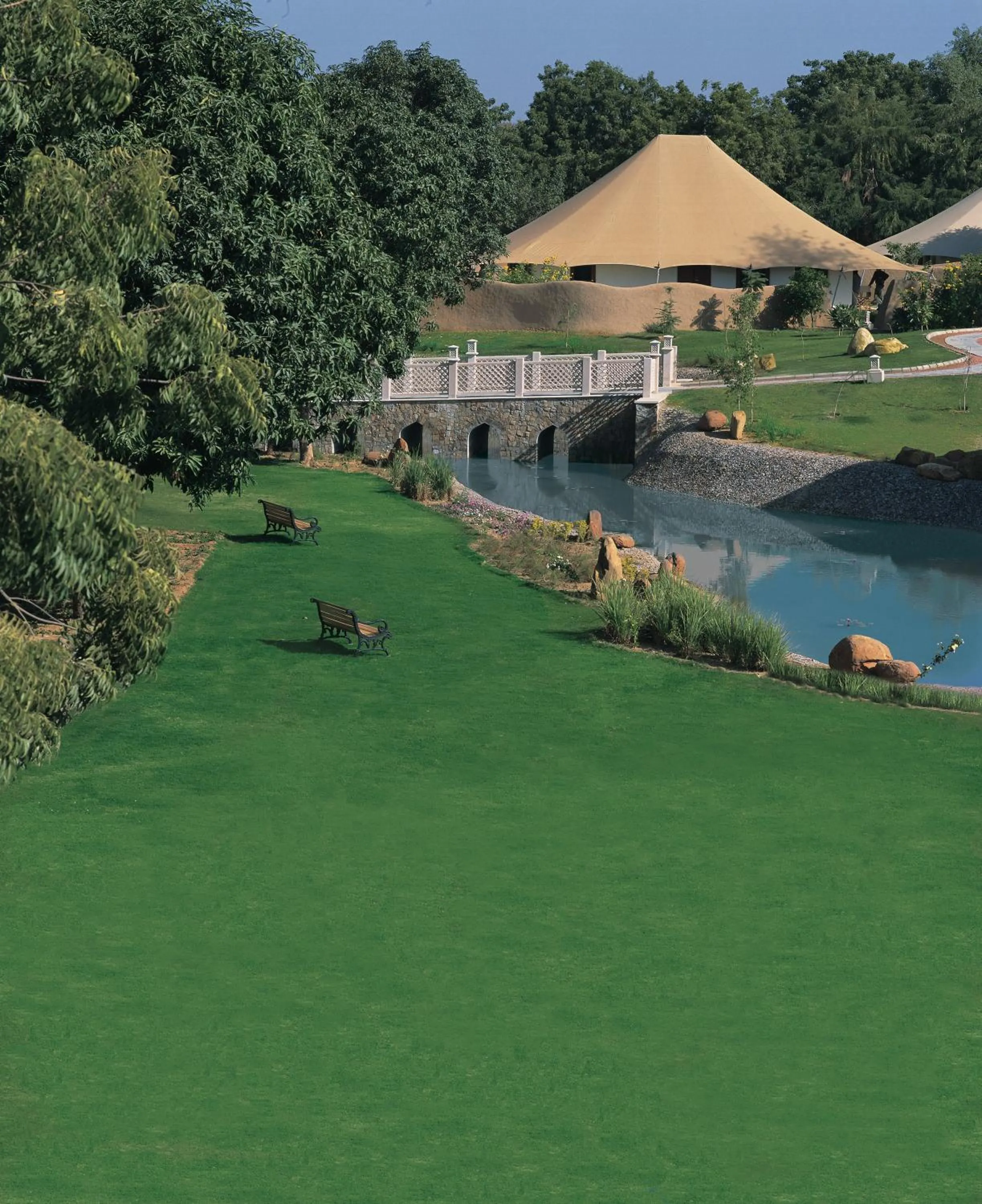 Garden in The Oberoi Vanyavilas Wildlife Resort, Ranthambhore