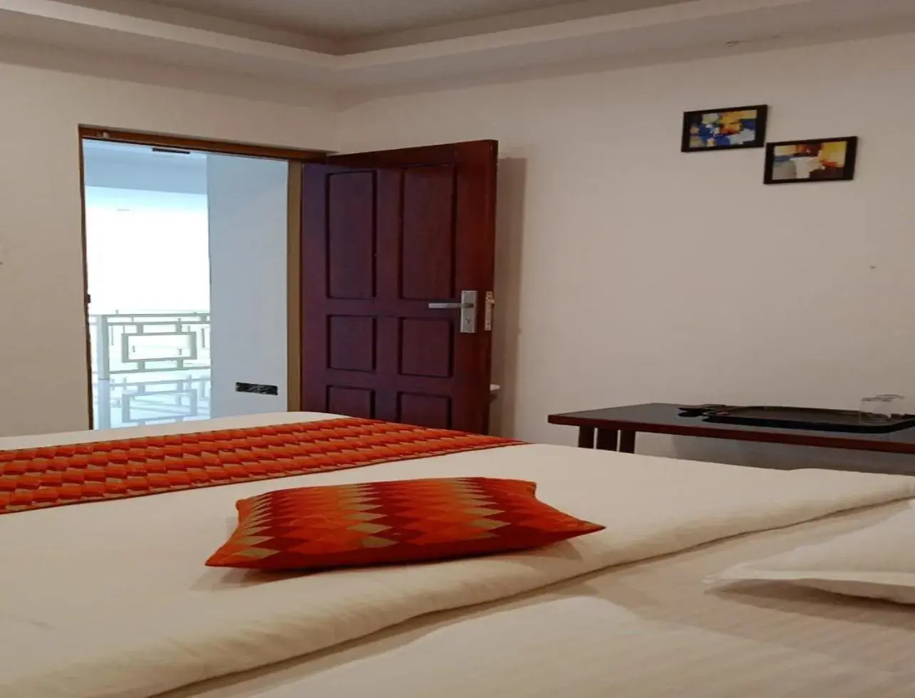 View (from property/room), Bed in Green Cove Munnar View (from property/room), Bed in Green Cove Munnar