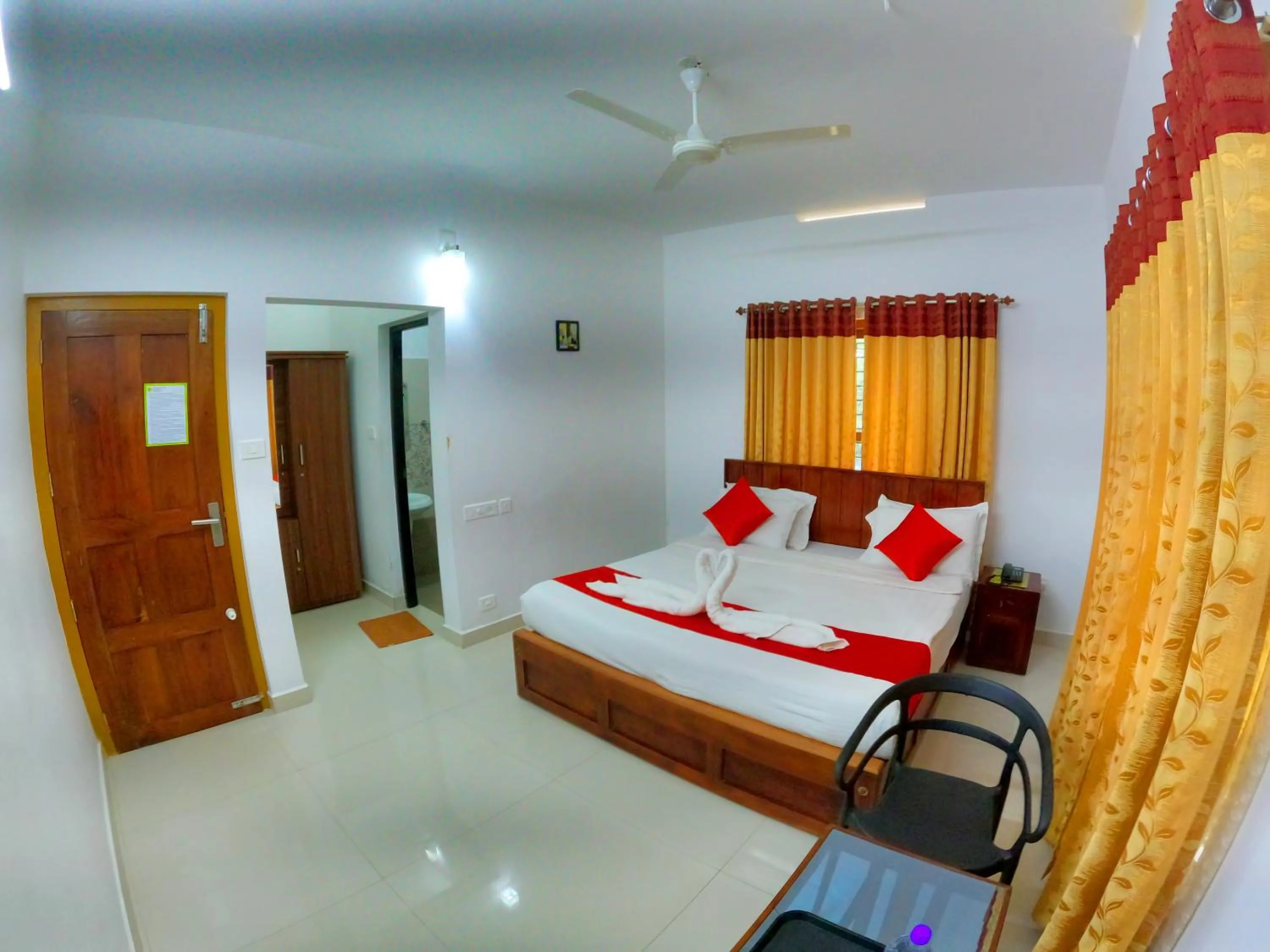 Photo of the whole room, Bed in Green Cove Munnar