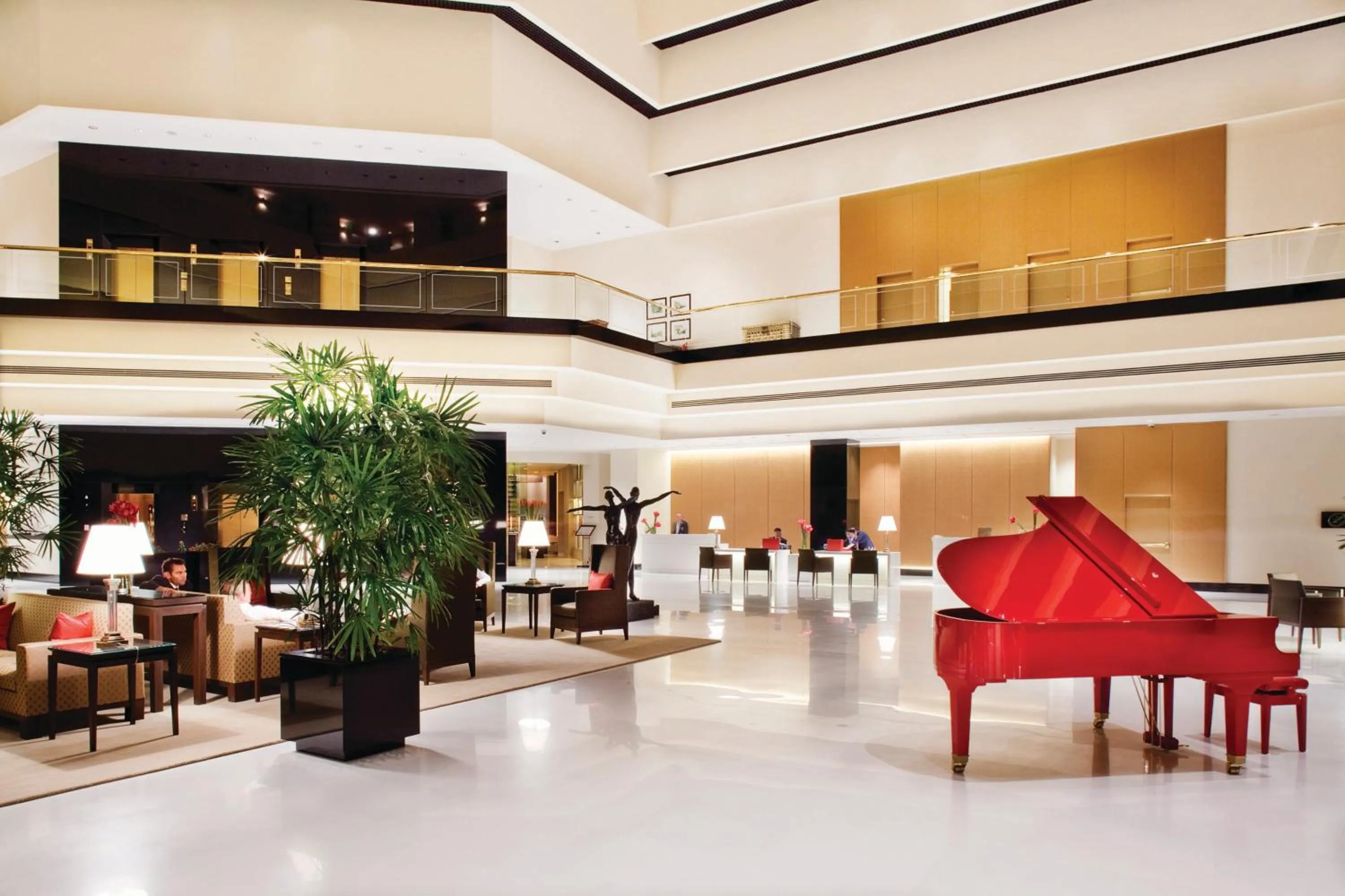 Lobby or reception in The Oberoi Mumbai