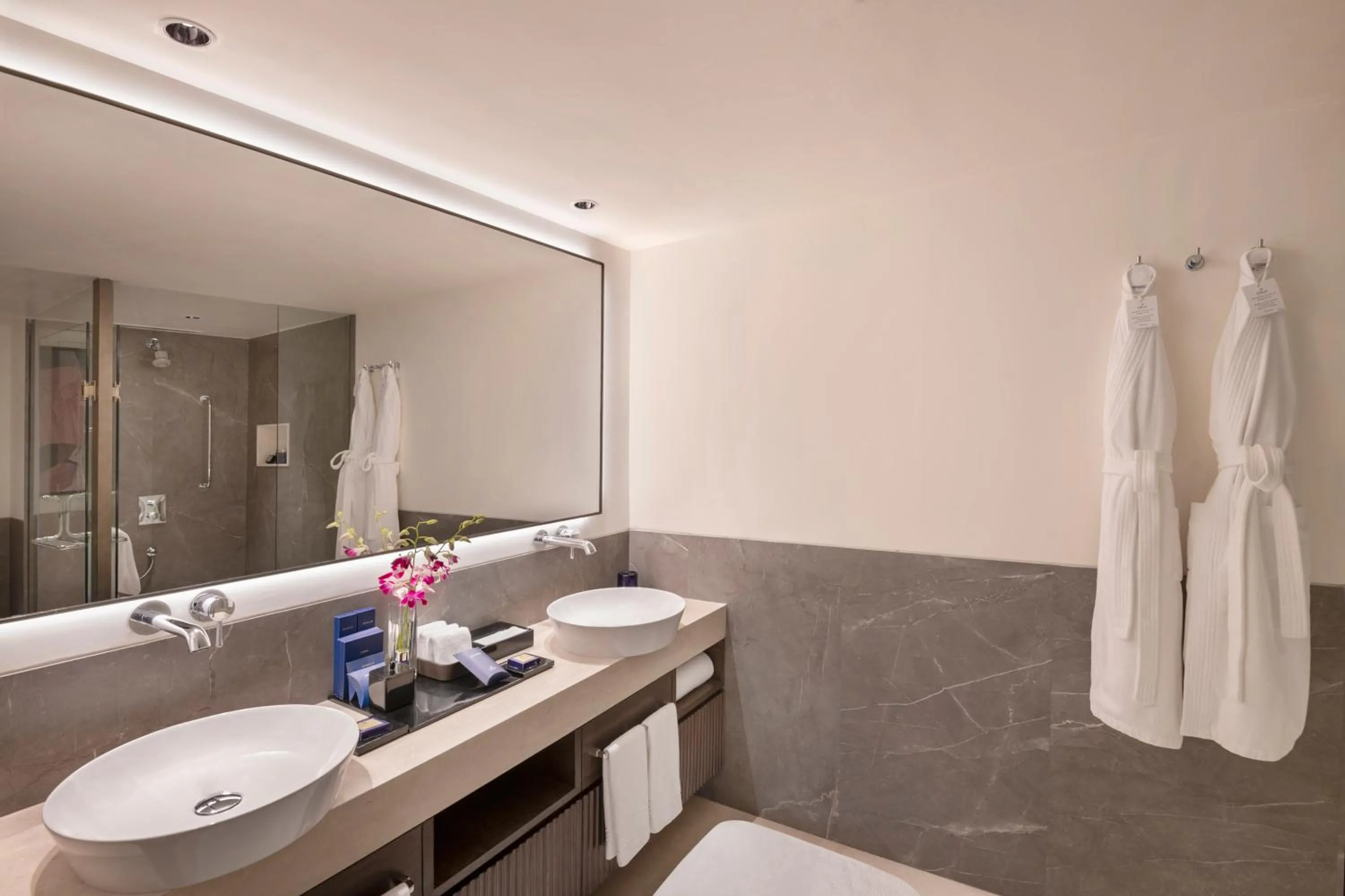 Bathroom in The Oberoi Mumbai