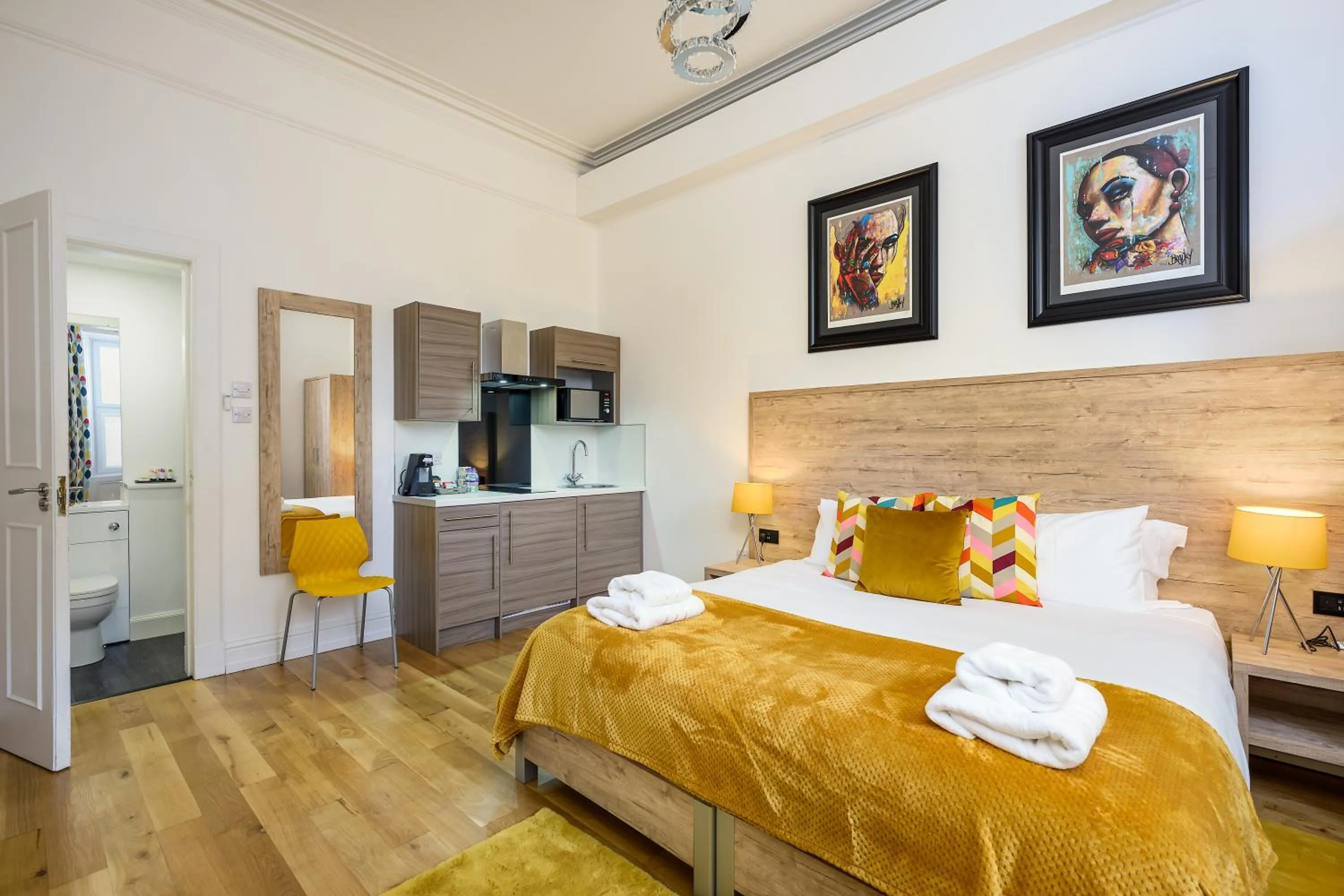 Bed in The Clarendon