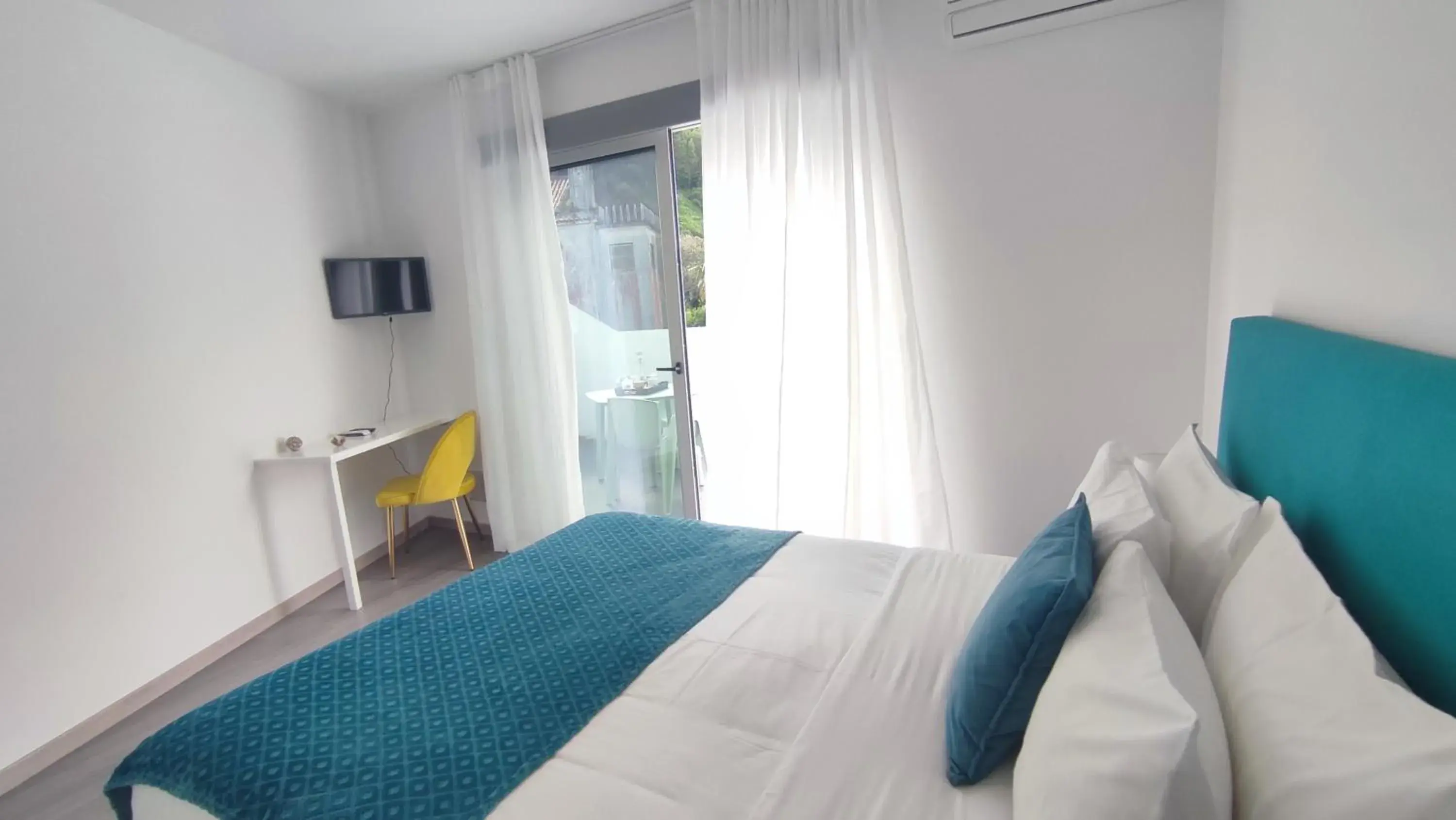 Double Room with Balcony in Atlantic 3 Bicas - Furnas Double Room with Balcony in Atlantic 3 Bicas - Furnas