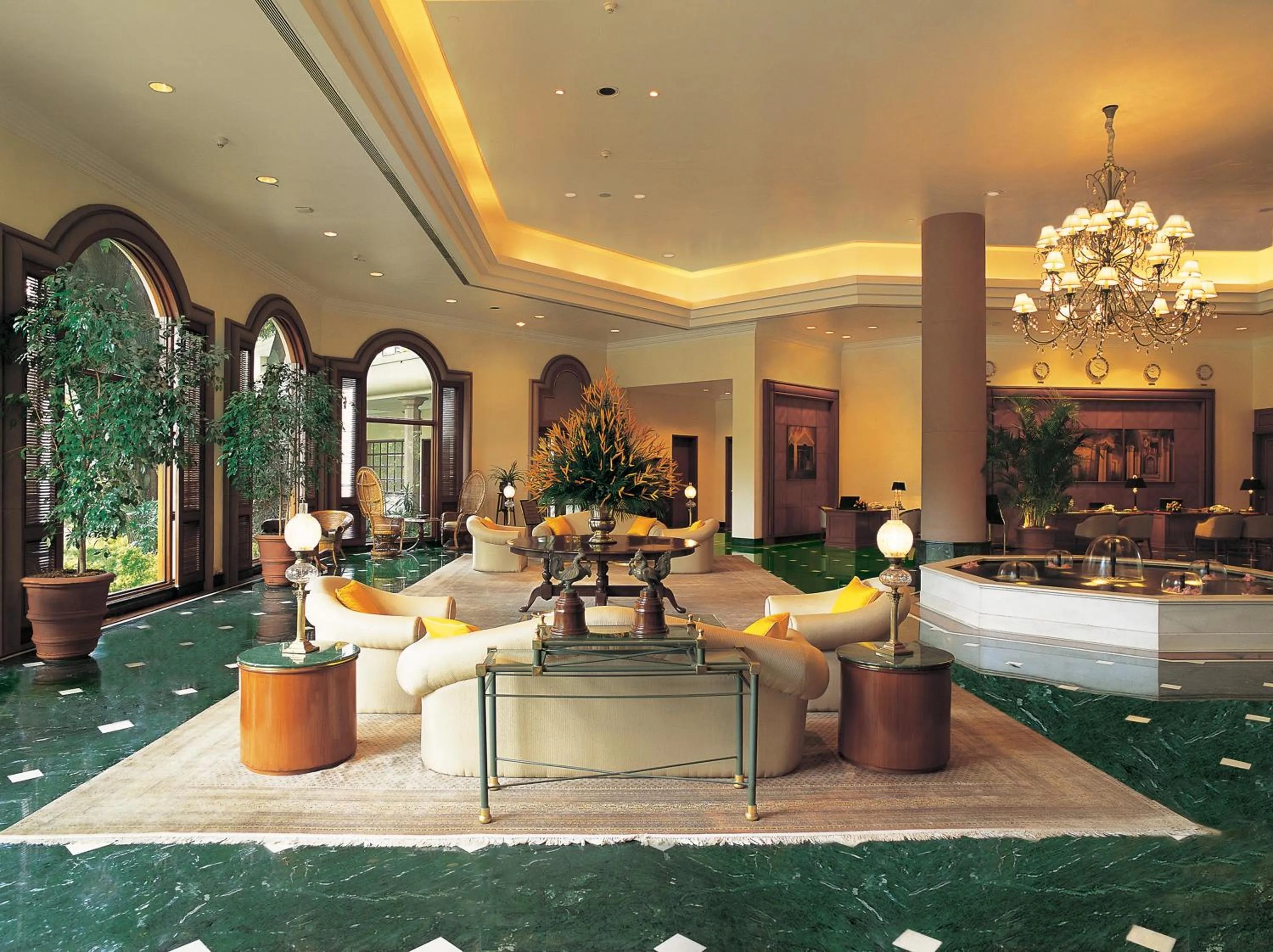 Lobby or reception in The Oberoi Bengaluru