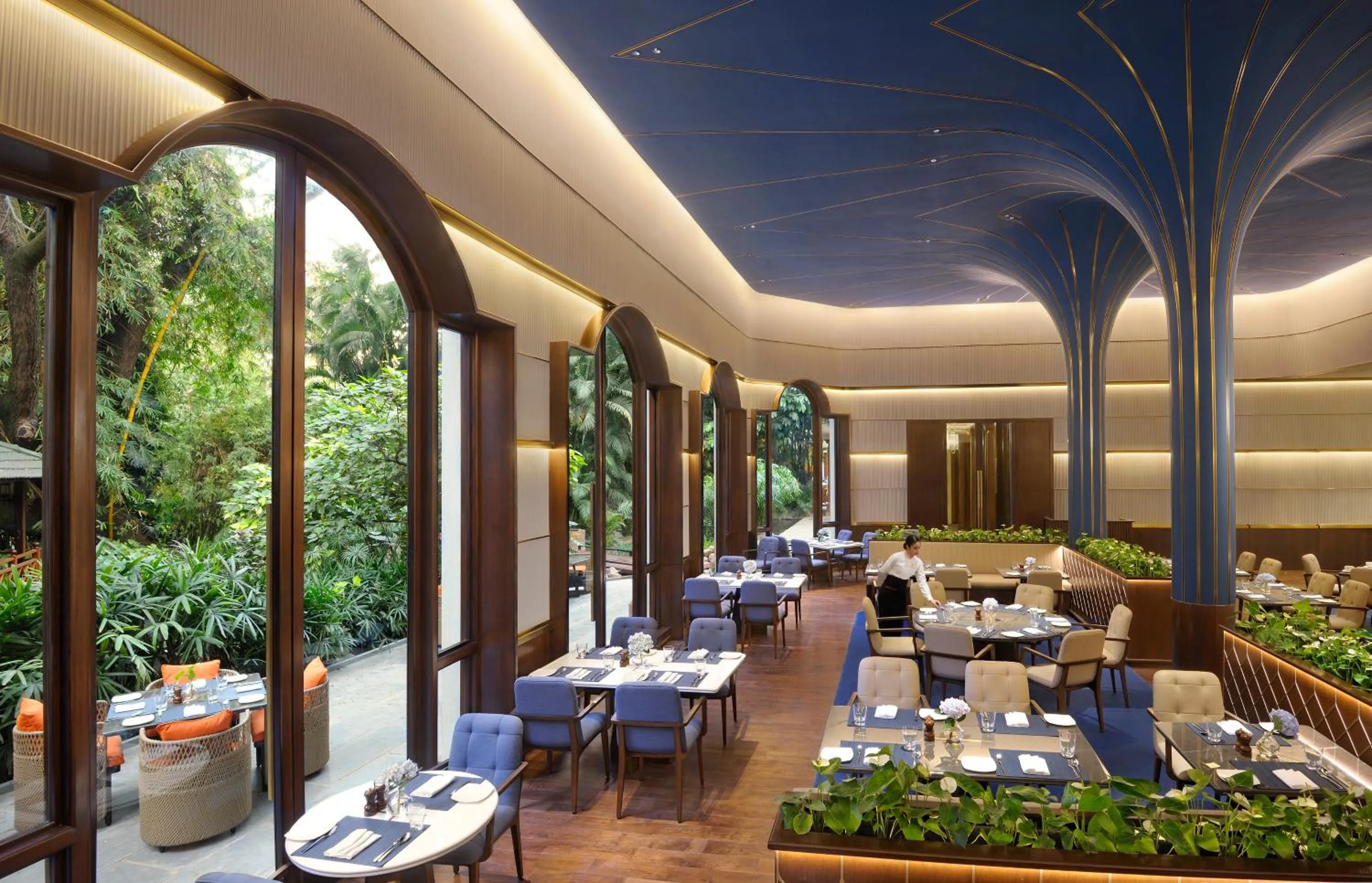 Restaurant/places to eat in The Oberoi Bengaluru