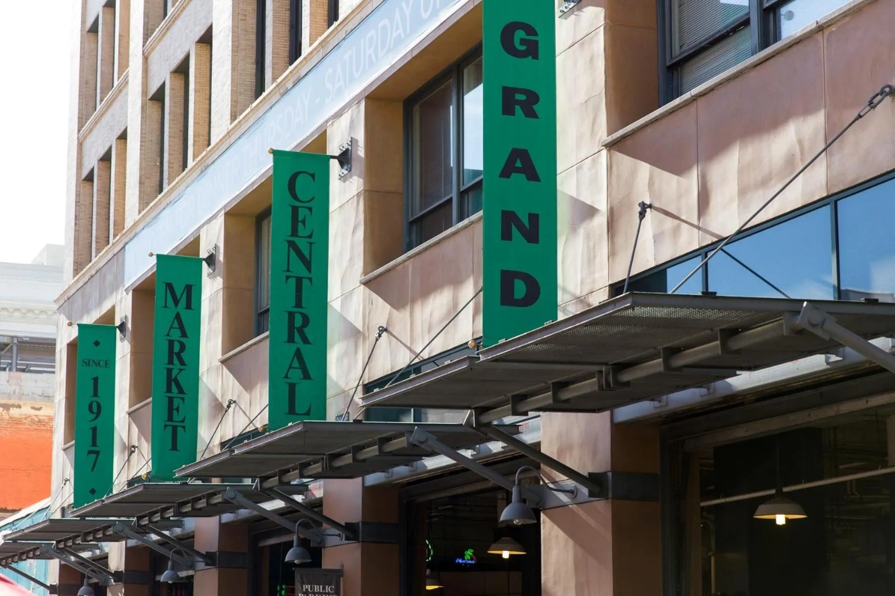 Nearby landmark in Sky-Rise Apartments