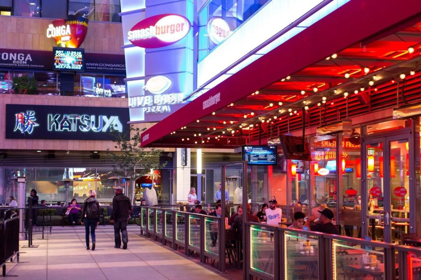 Restaurant/places to eat in Sky-Rise Apartments