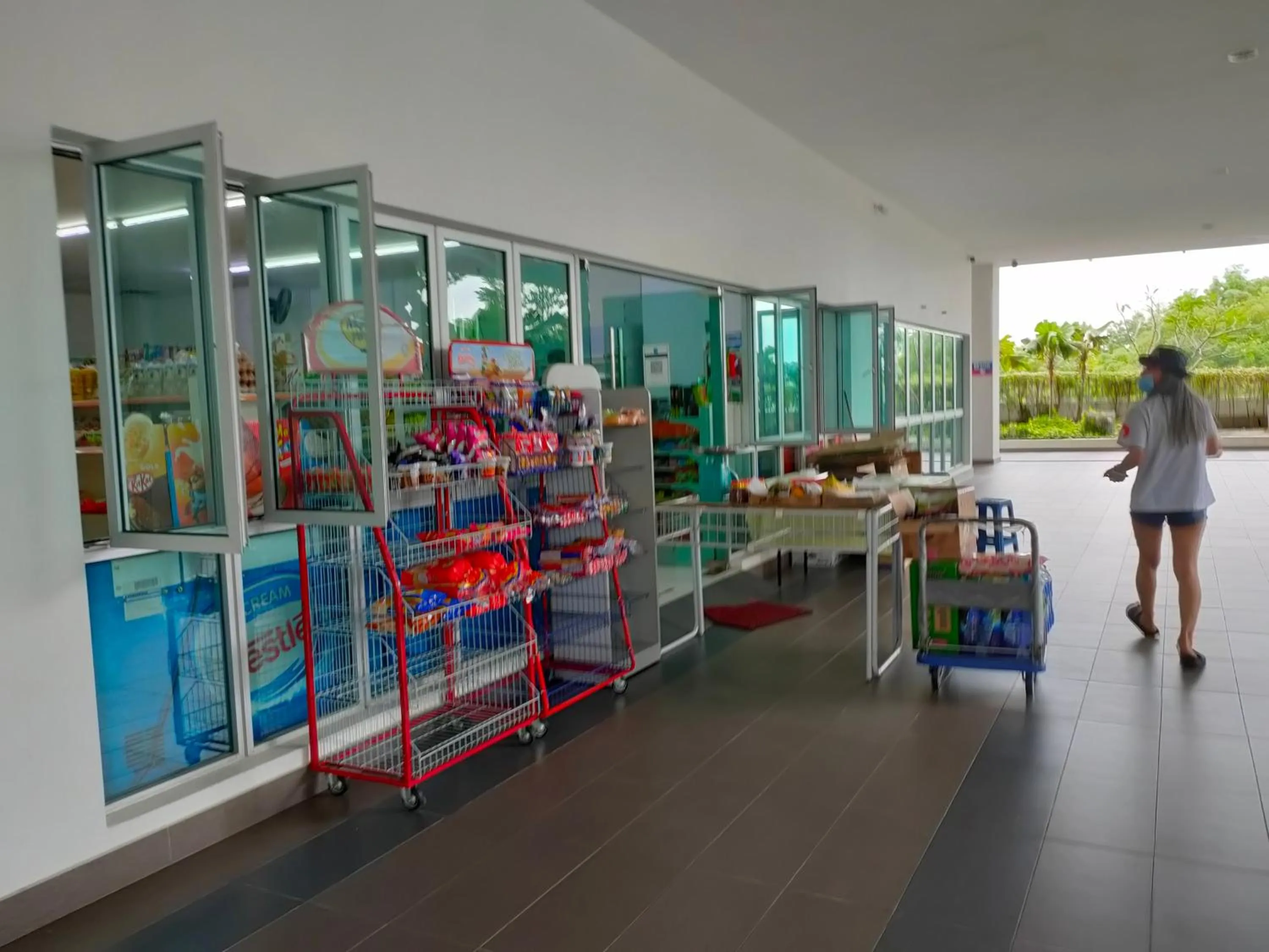Supermarket/grocery shop in MyHome 2B At Seri Kembangan With A View