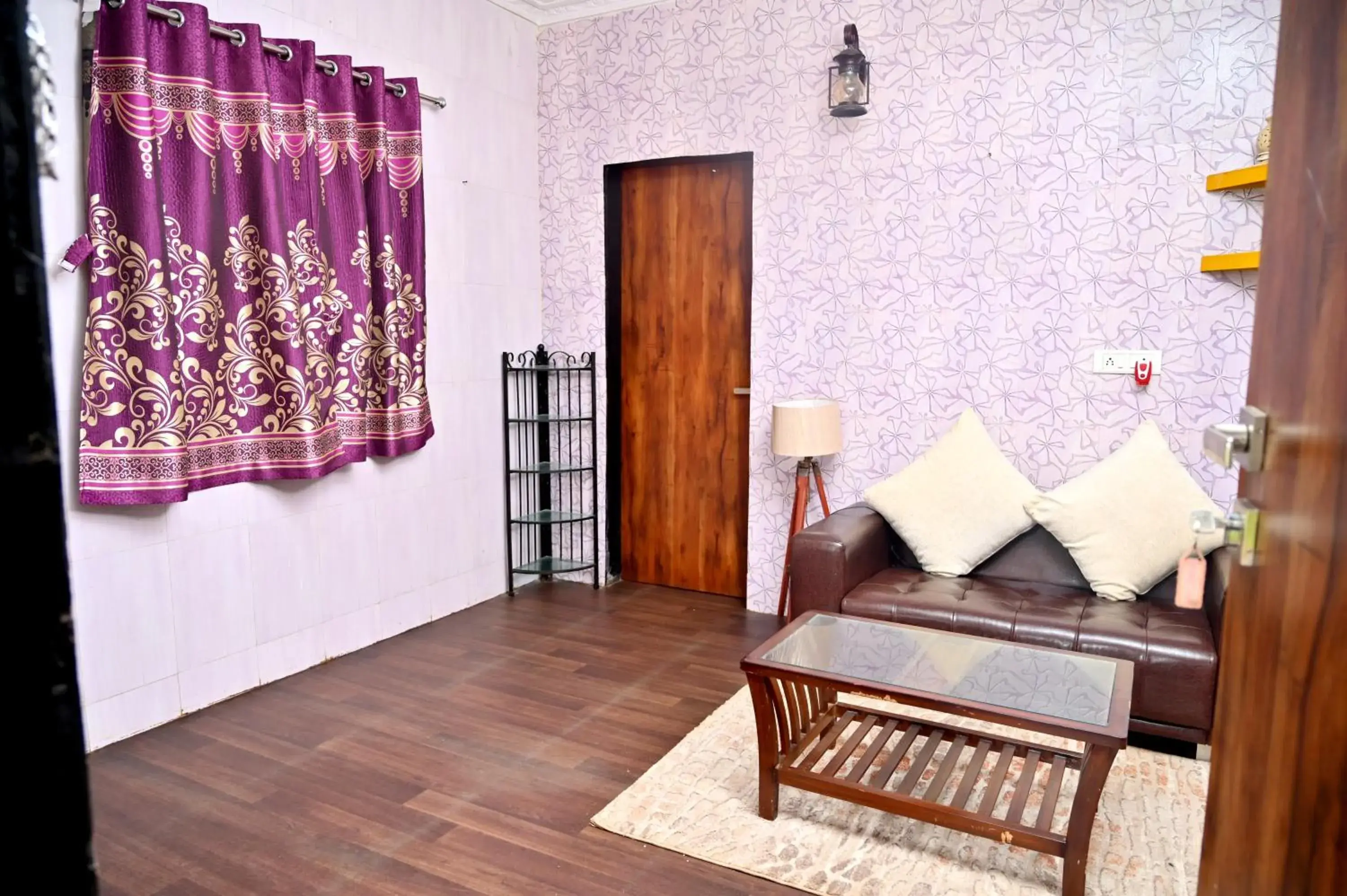 Living room, Bed in KK Tree Retreat Igatpuri Living room, Bed in KK Tree Retreat Igatpuri