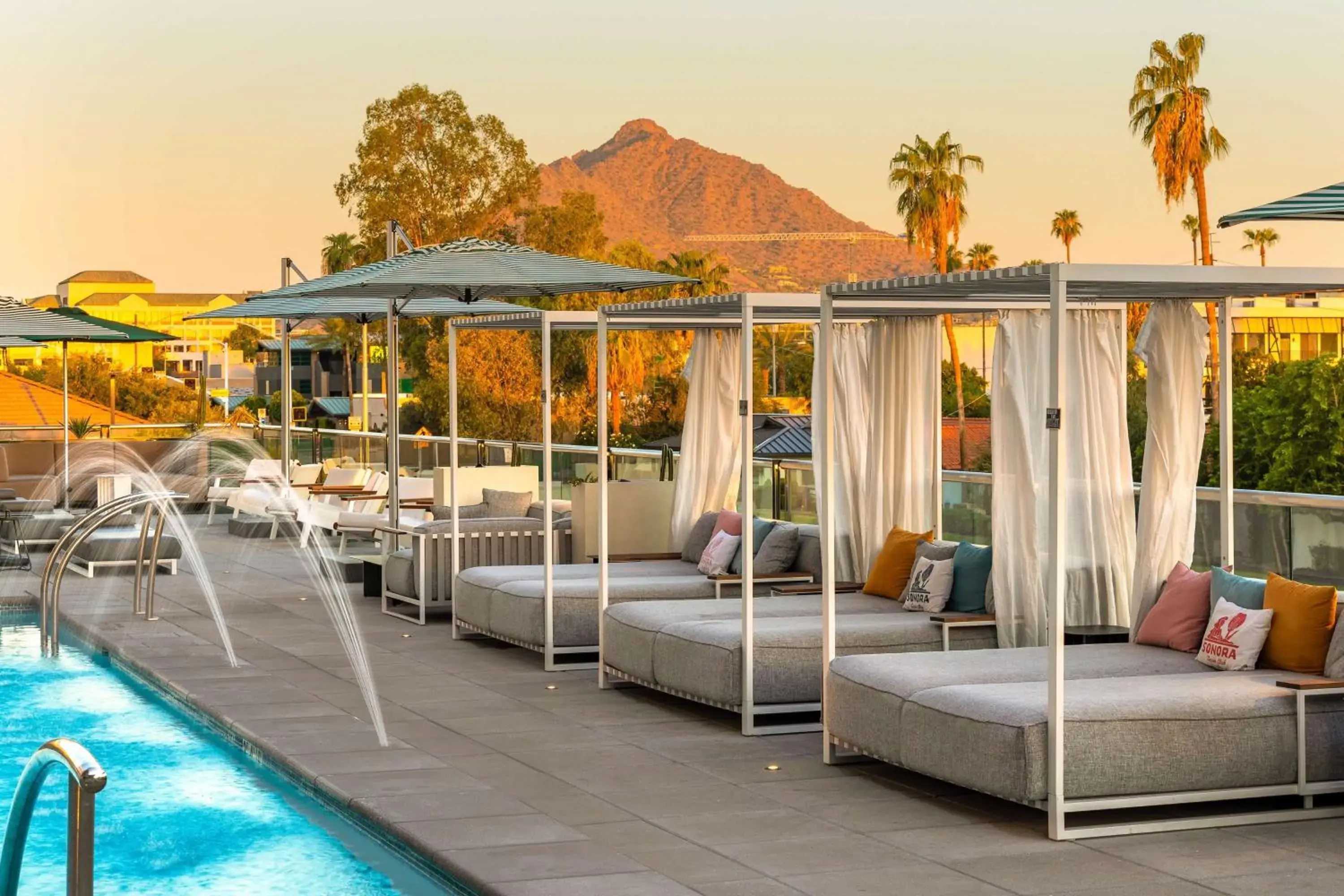 Pool view in Senna House Hotel Scottsdale, Curio Collection By Hilton Pool view in Senna House Hotel Scottsdale, Curio Collection By Hilton