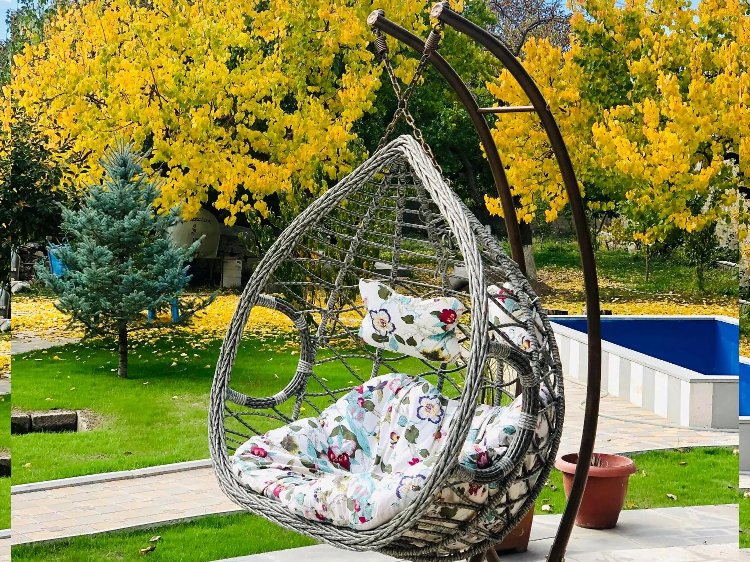 Patio in Harmonia Garden GastroYard&Hotel