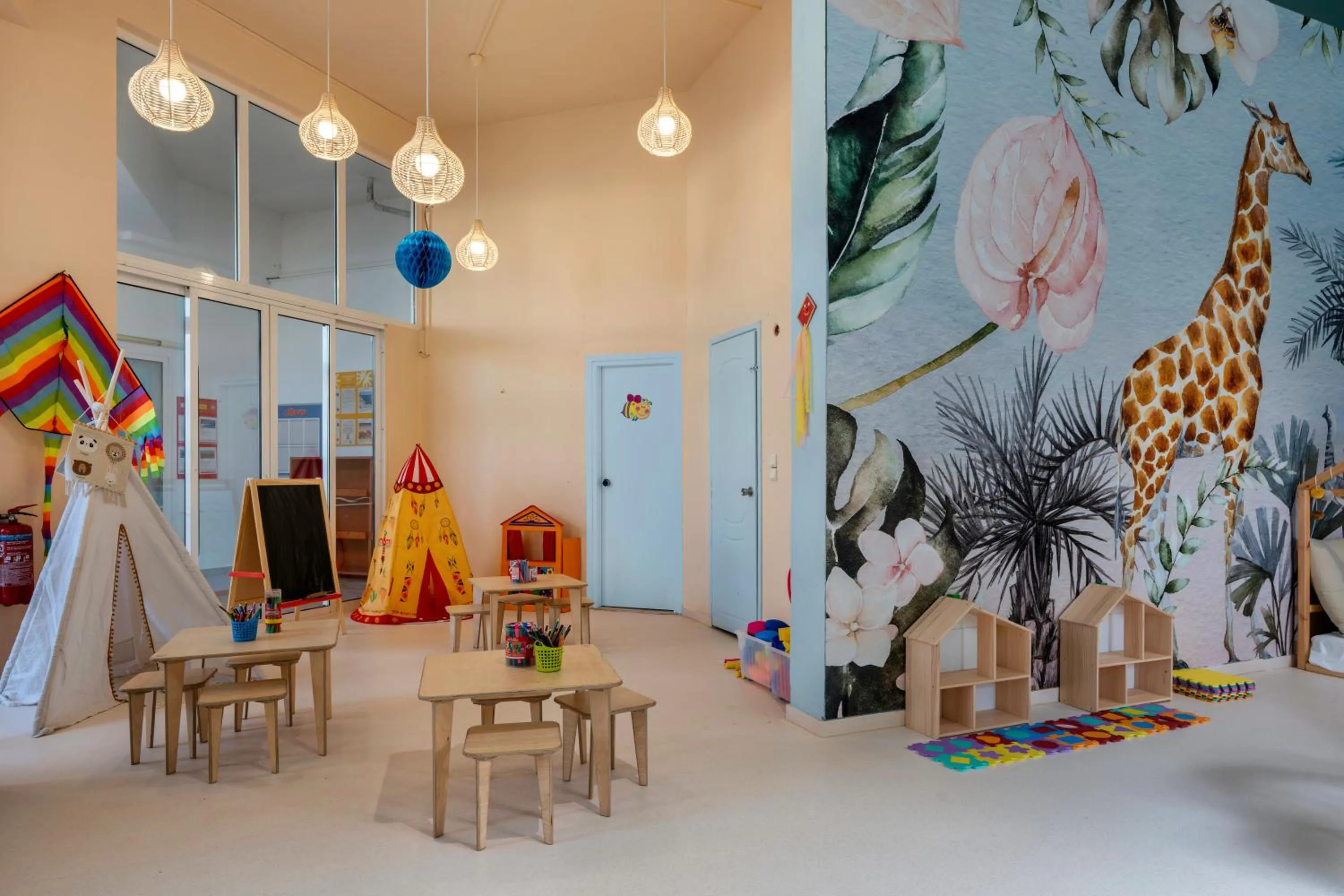 Entertainment in Georgioupolis Suites & Aqua Park