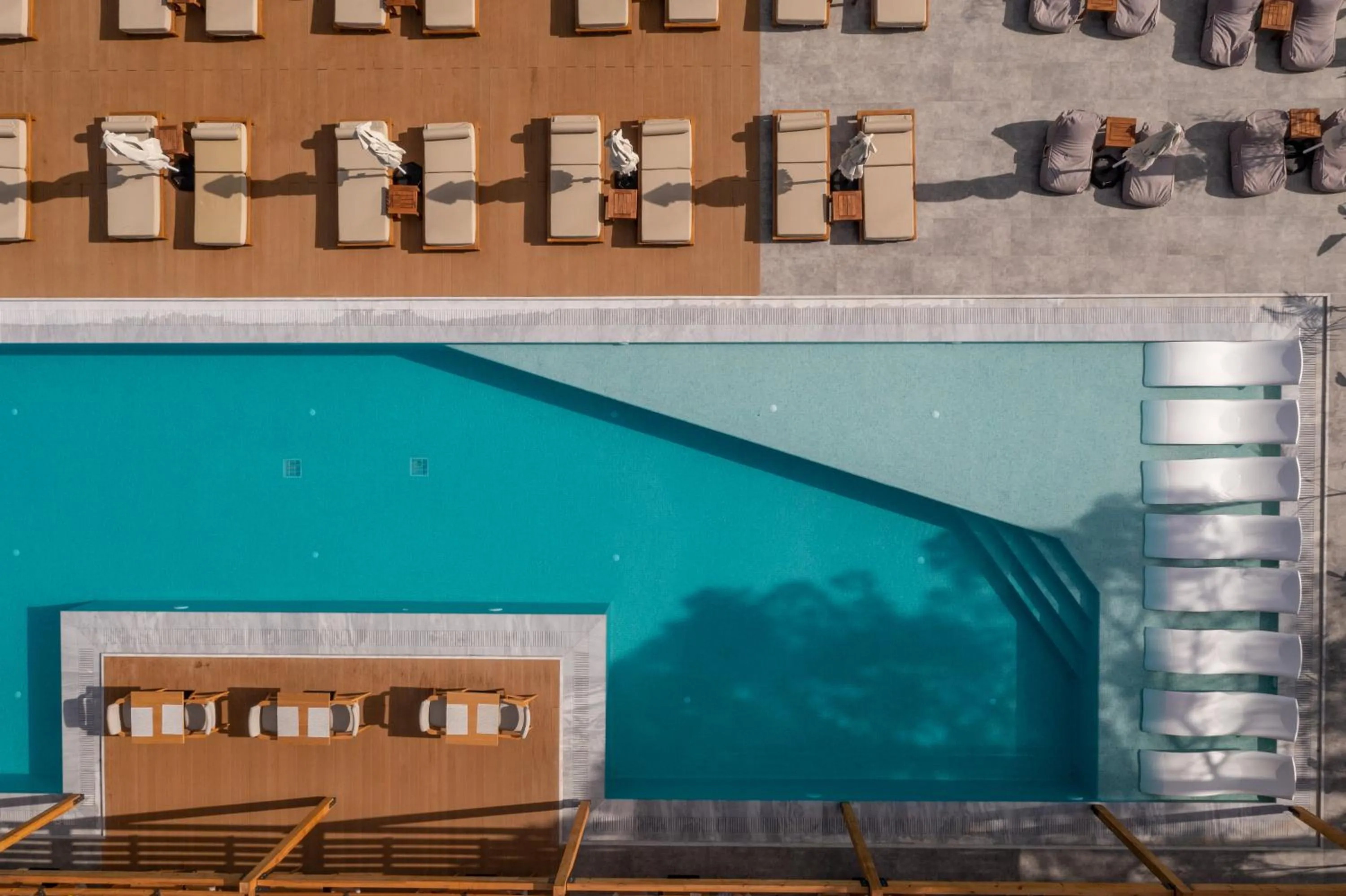 Swimming pool in Georgioupolis Suites & Aqua Park