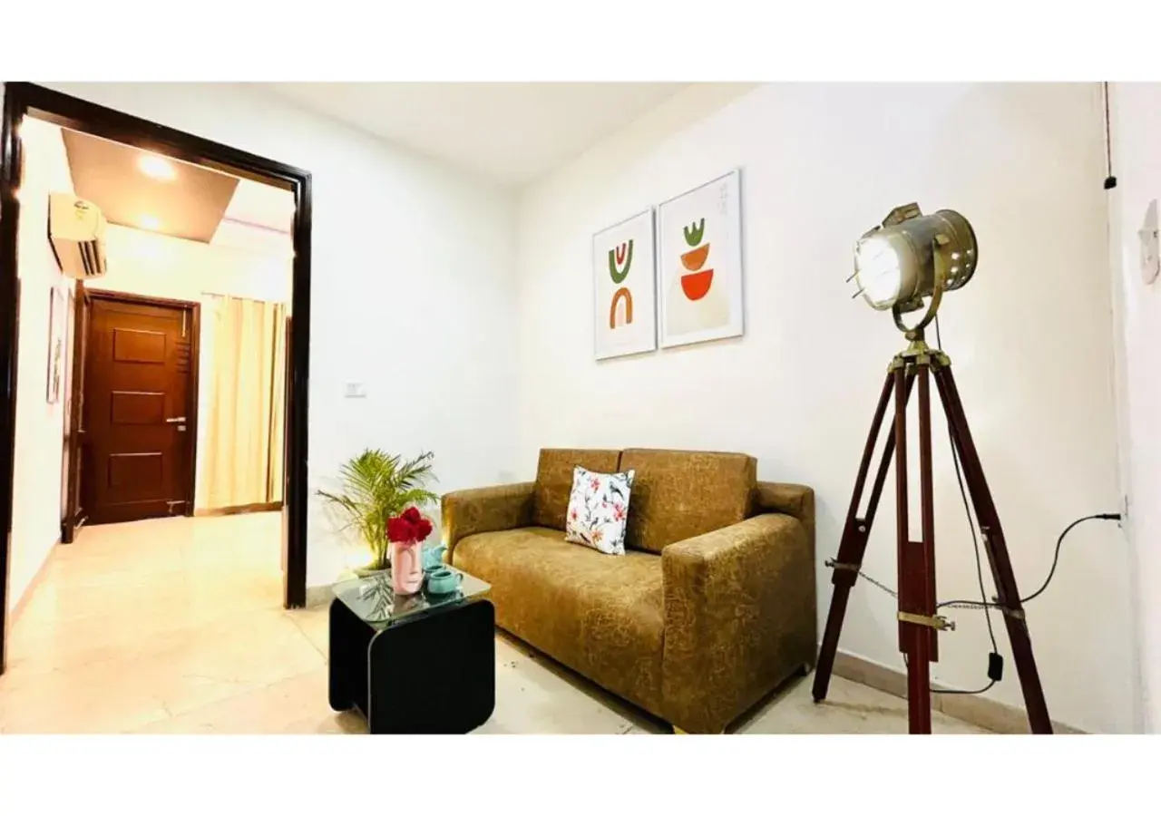 BluO Studio - M Block Mkt Greater Kailash BluO Studio - M Block Mkt Greater Kailash