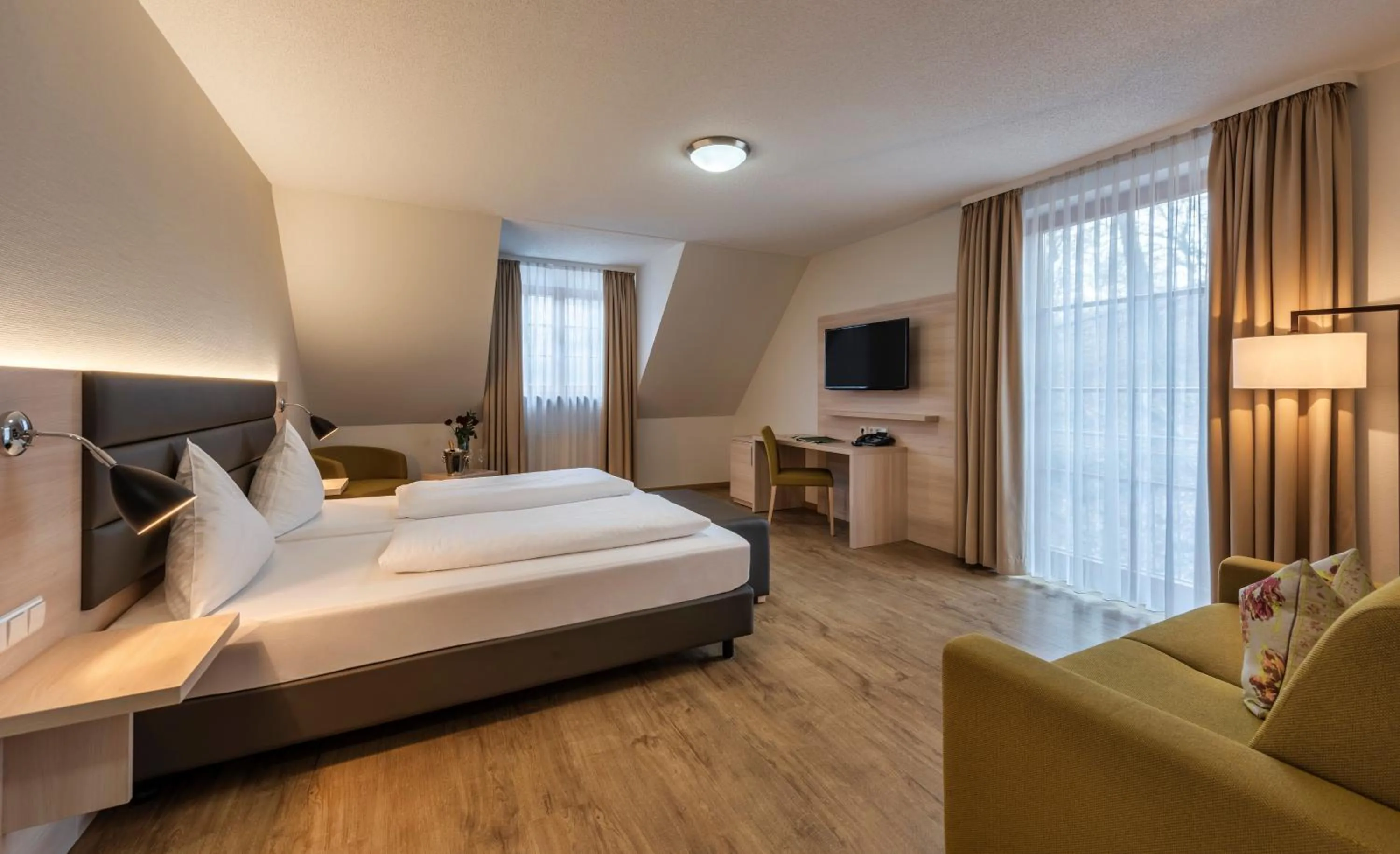 Photo of the whole room, Bed in Hotel-Restaurant Bibermühle GmbH