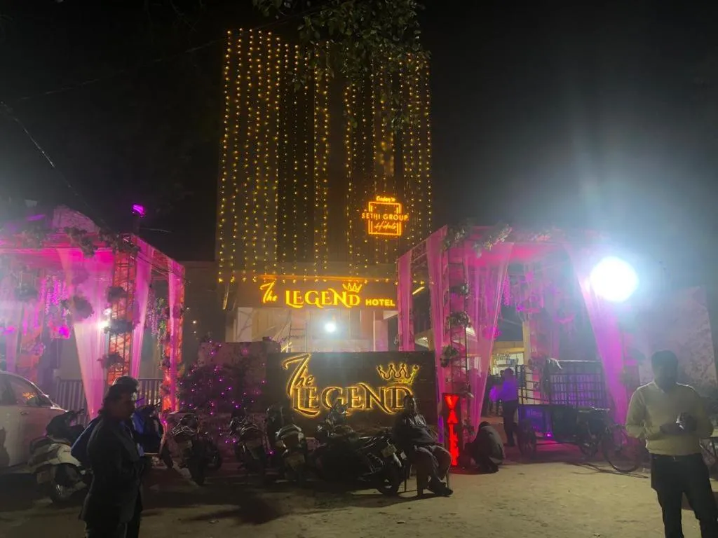 Property building in Hotel The Legend