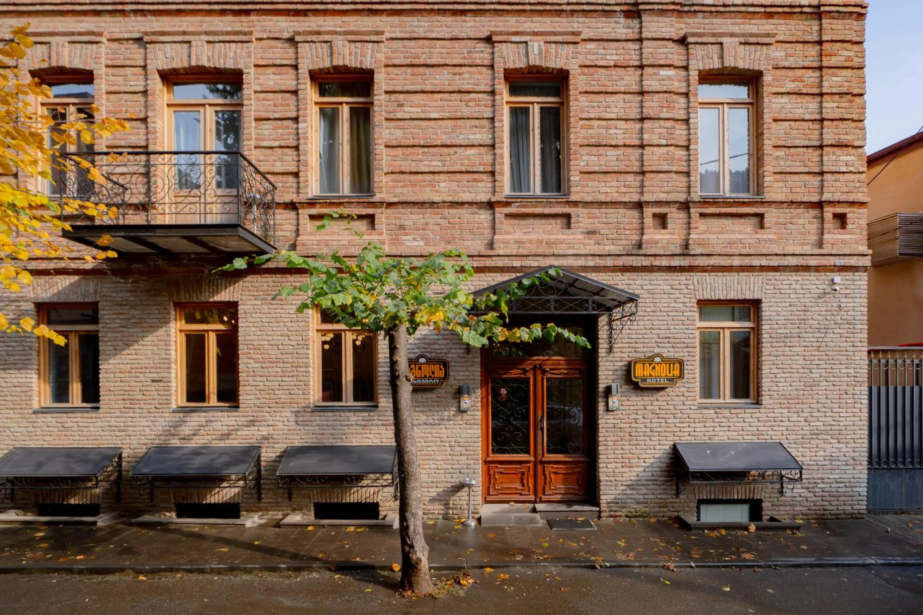 Facade/entrance in Magnolia