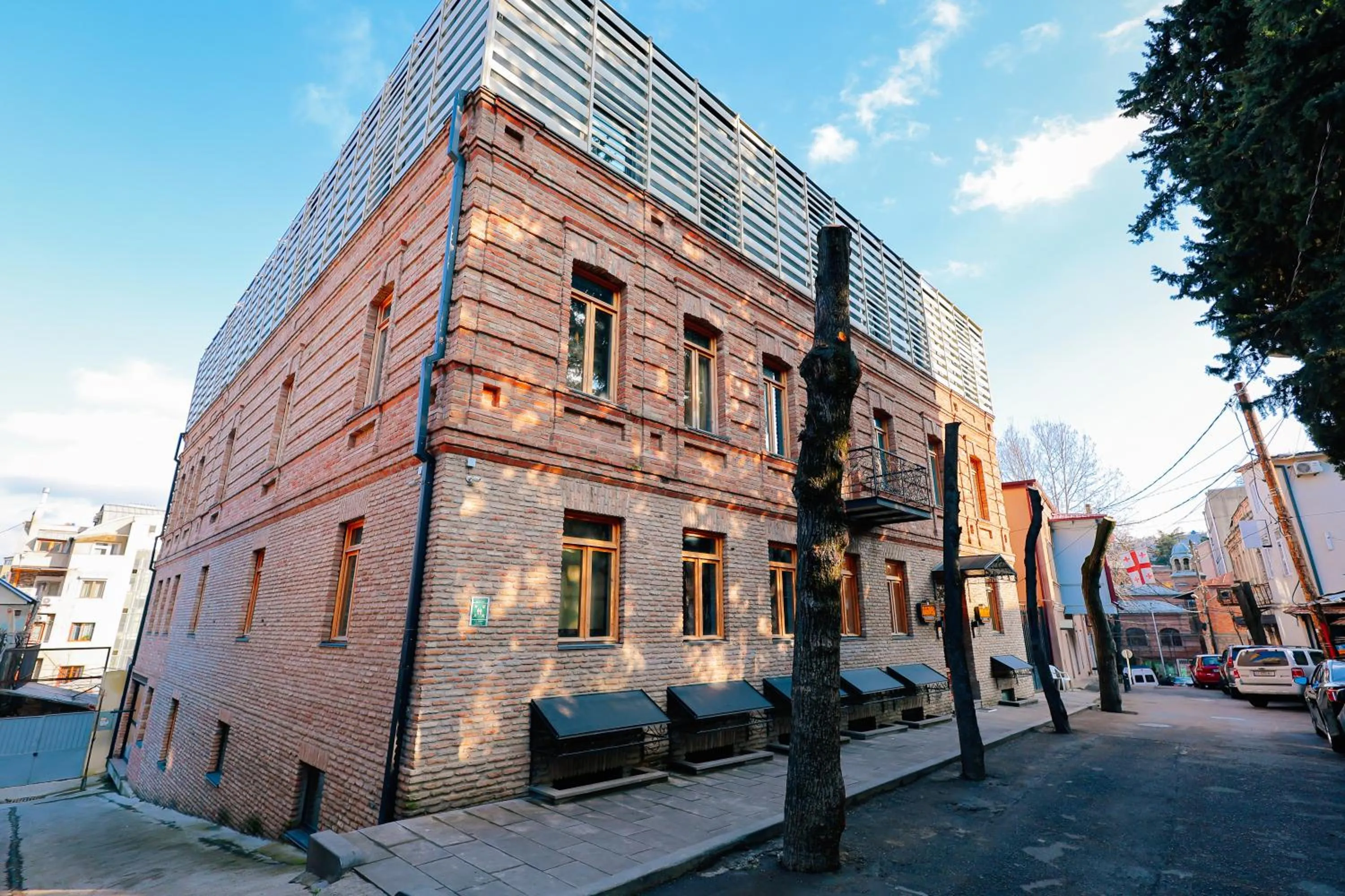 Property building in Magnolia