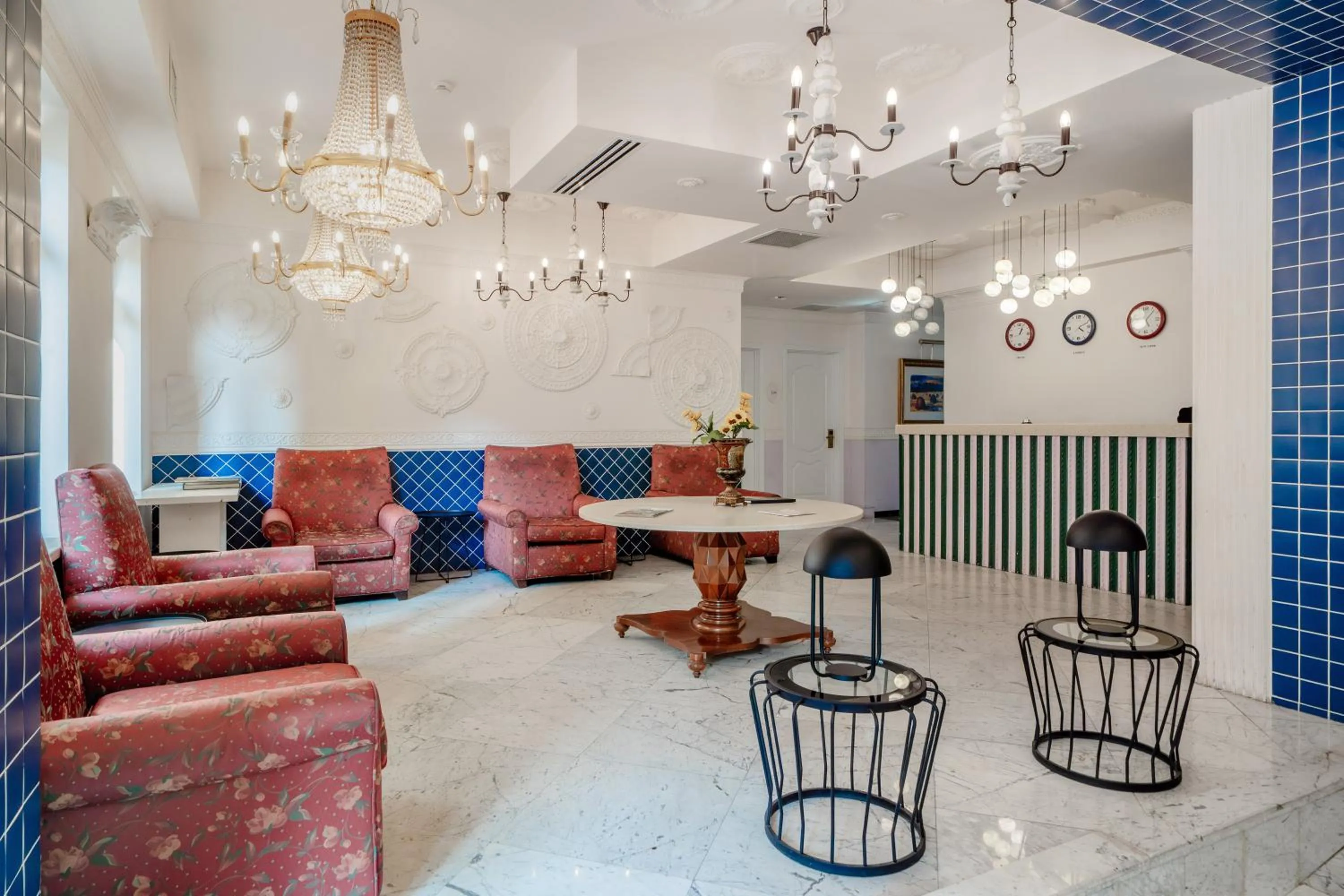 Seating area in Magnolia