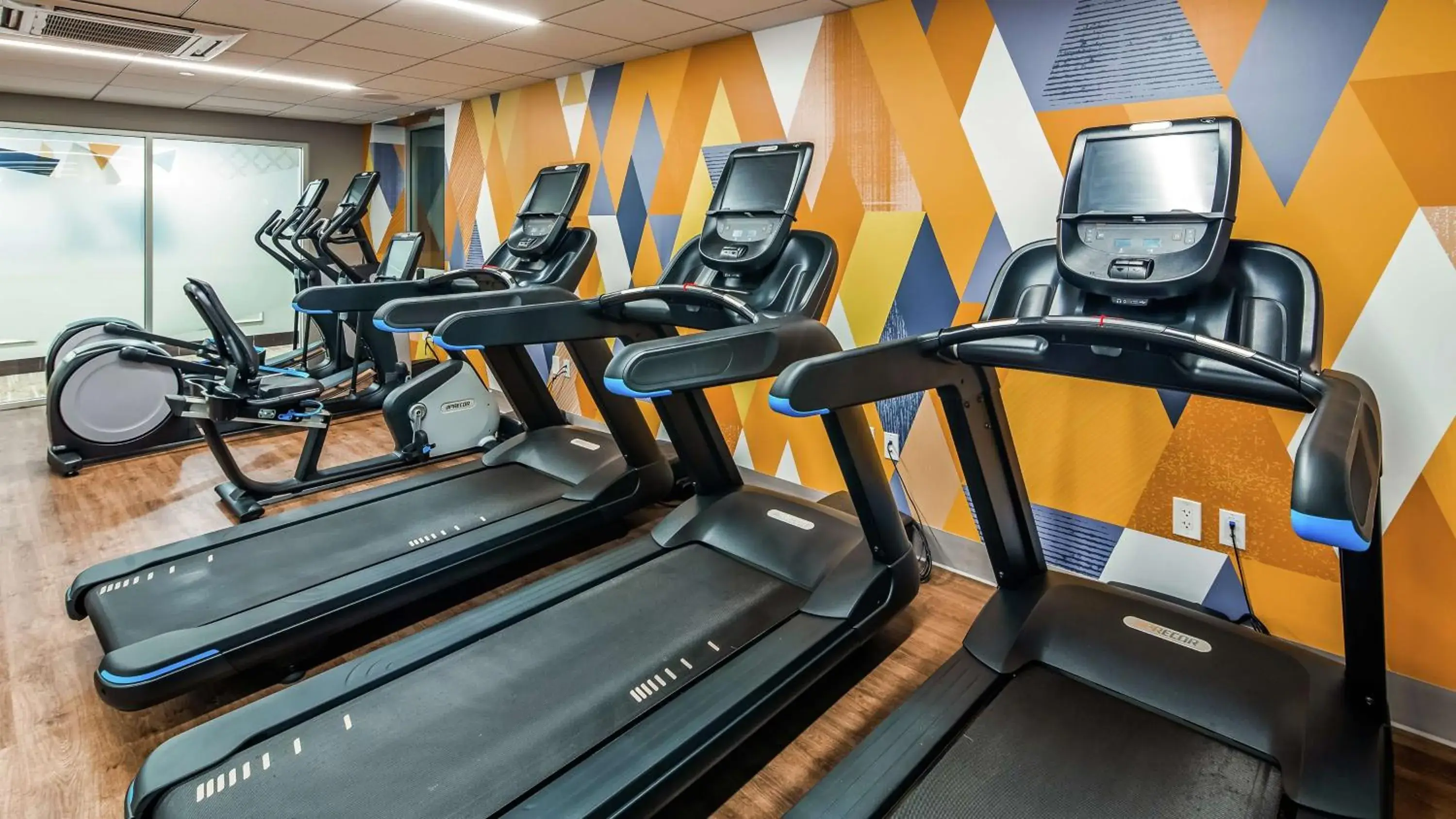 Fitness centre/facilities in The Kingsley Bloomfield Hills - a DoubleTree by Hilton Fitness centre/facilities in The Kingsley Bloomfield Hills - a DoubleTree by Hilton