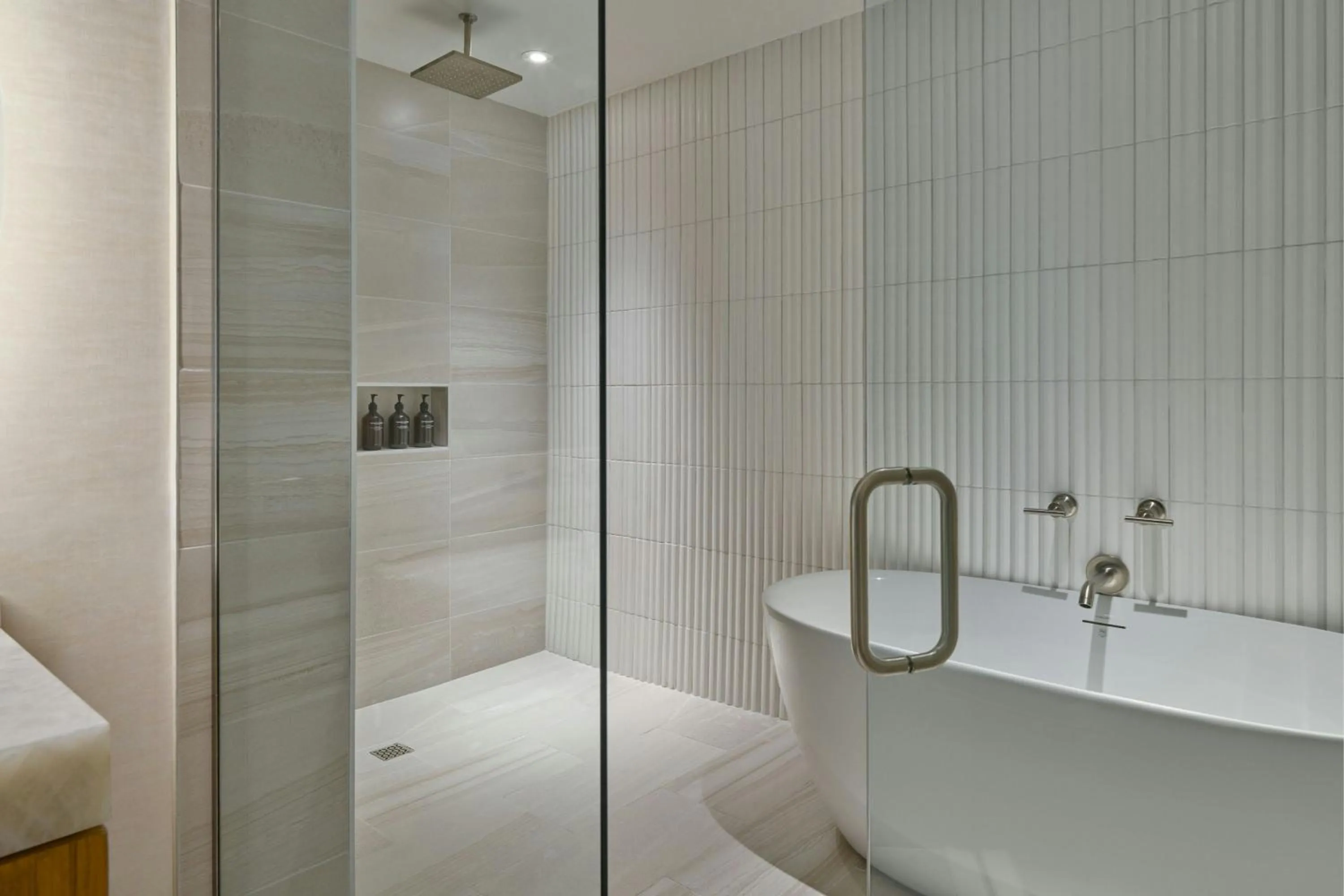 Photo of the whole room in Viewline Resort Snowmass, Autograph Collection