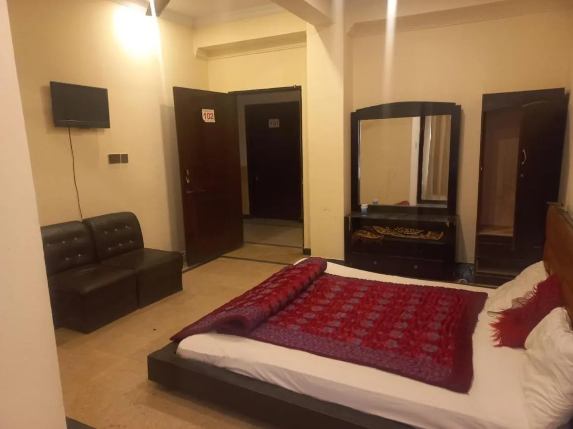 Bedroom, Bed in Hotel Tulip Inn Rawalpindi