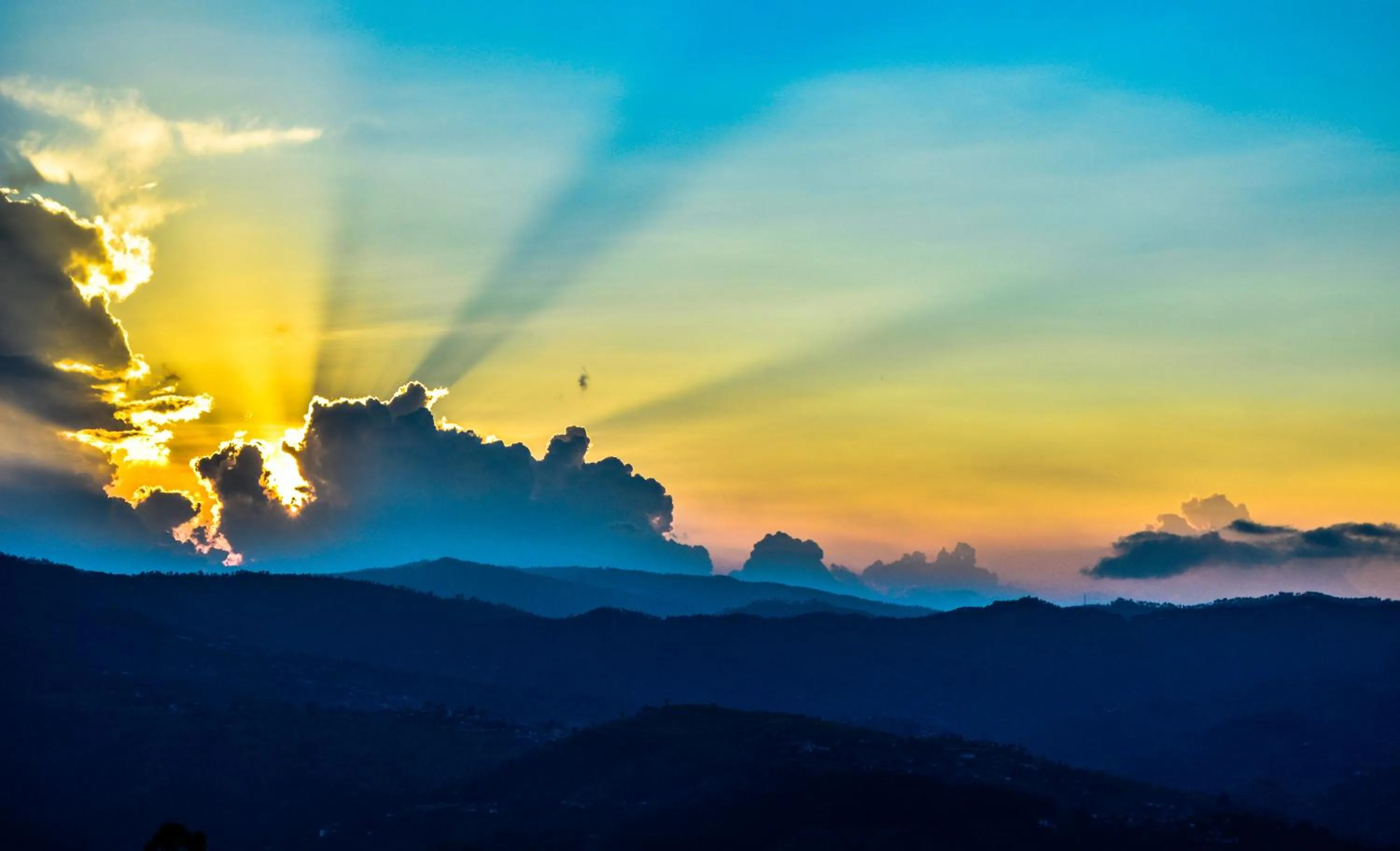 Natural landscape in Captains Paradise Luxury Resort at Mukteshwar Hill Station