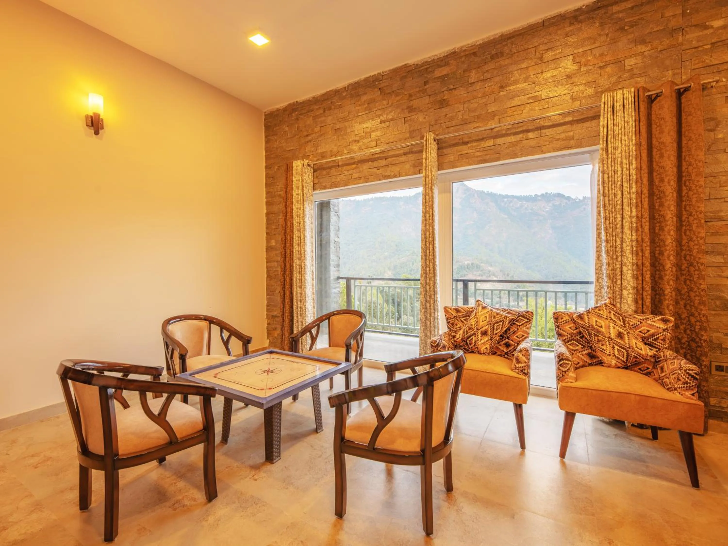 Nightclub / DJ in Captains Paradise Luxury Resort at Mukteshwar Hill Station