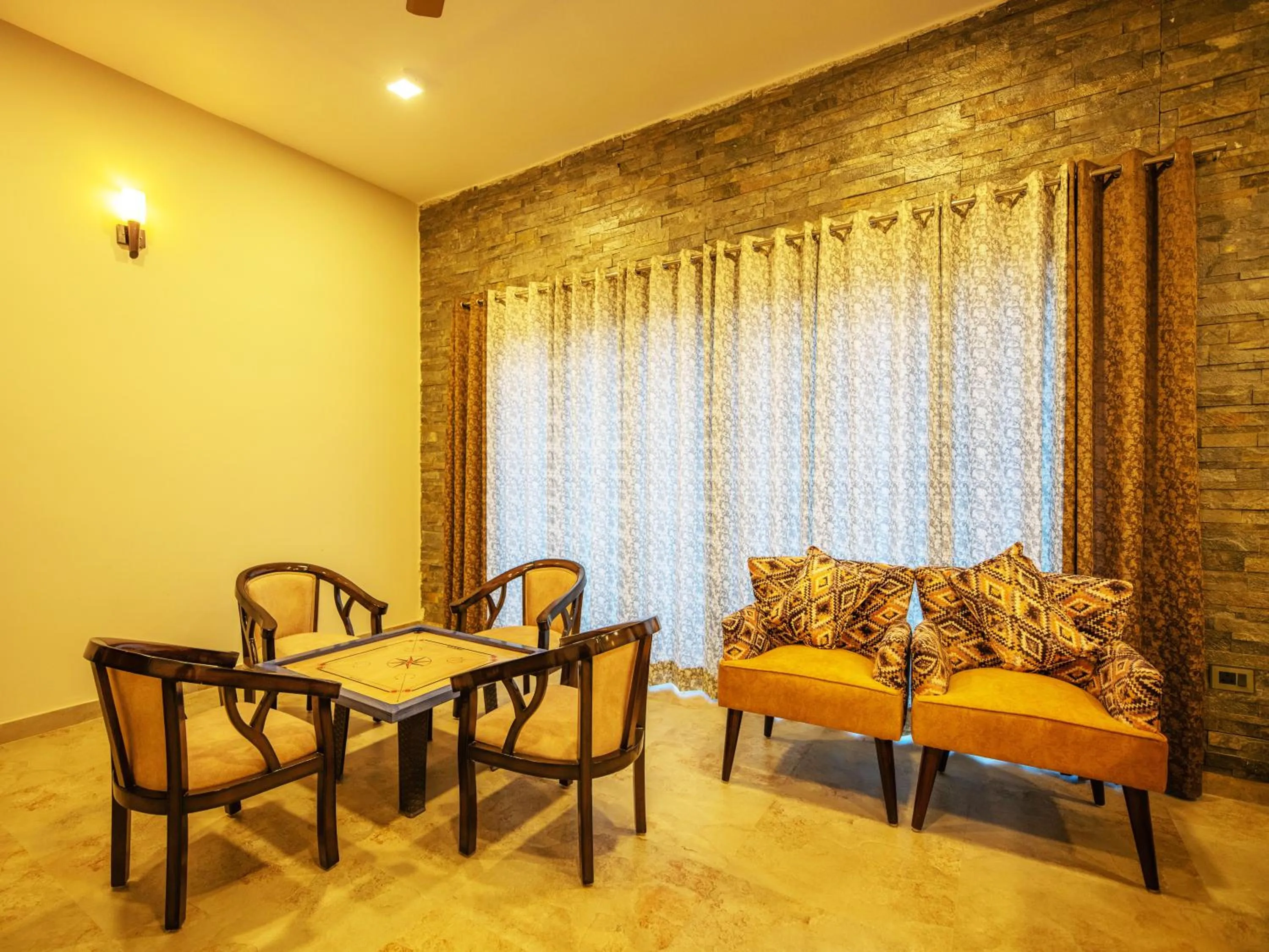 Nightclub / DJ in Captains Paradise Luxury Resort at Mukteshwar Hill Station