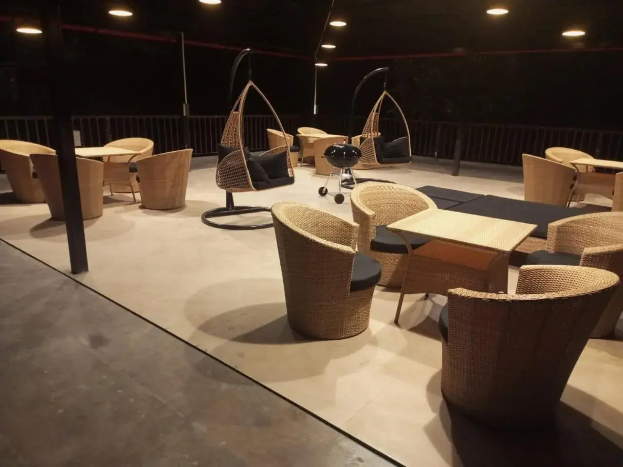 Captains Paradise Luxury Resort at Mukteshwar Hill Station Captains Paradise Luxury Resort at Mukteshwar Hill Station