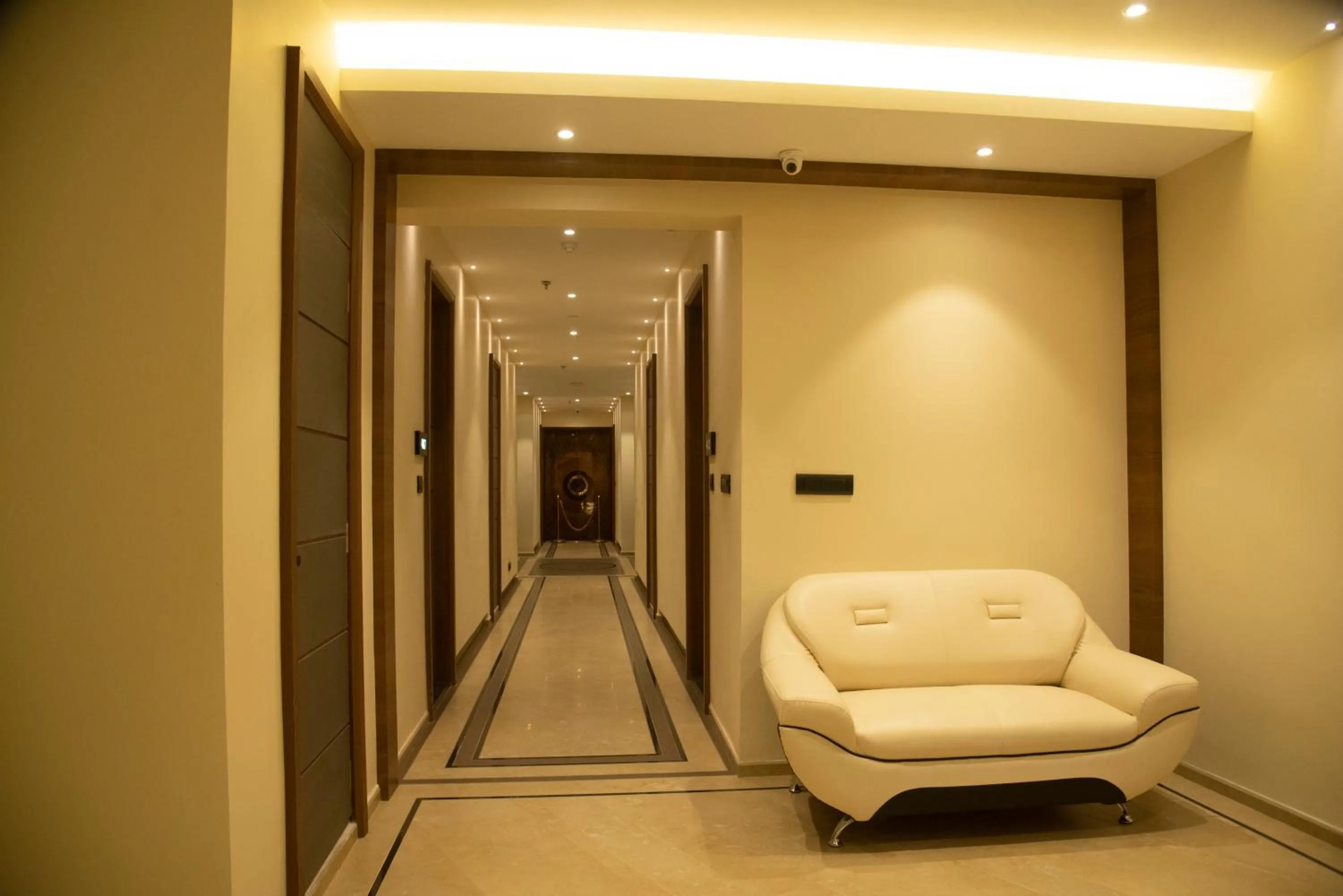 Lobby or reception in GOLDEN PARK HOTEL & RESORT