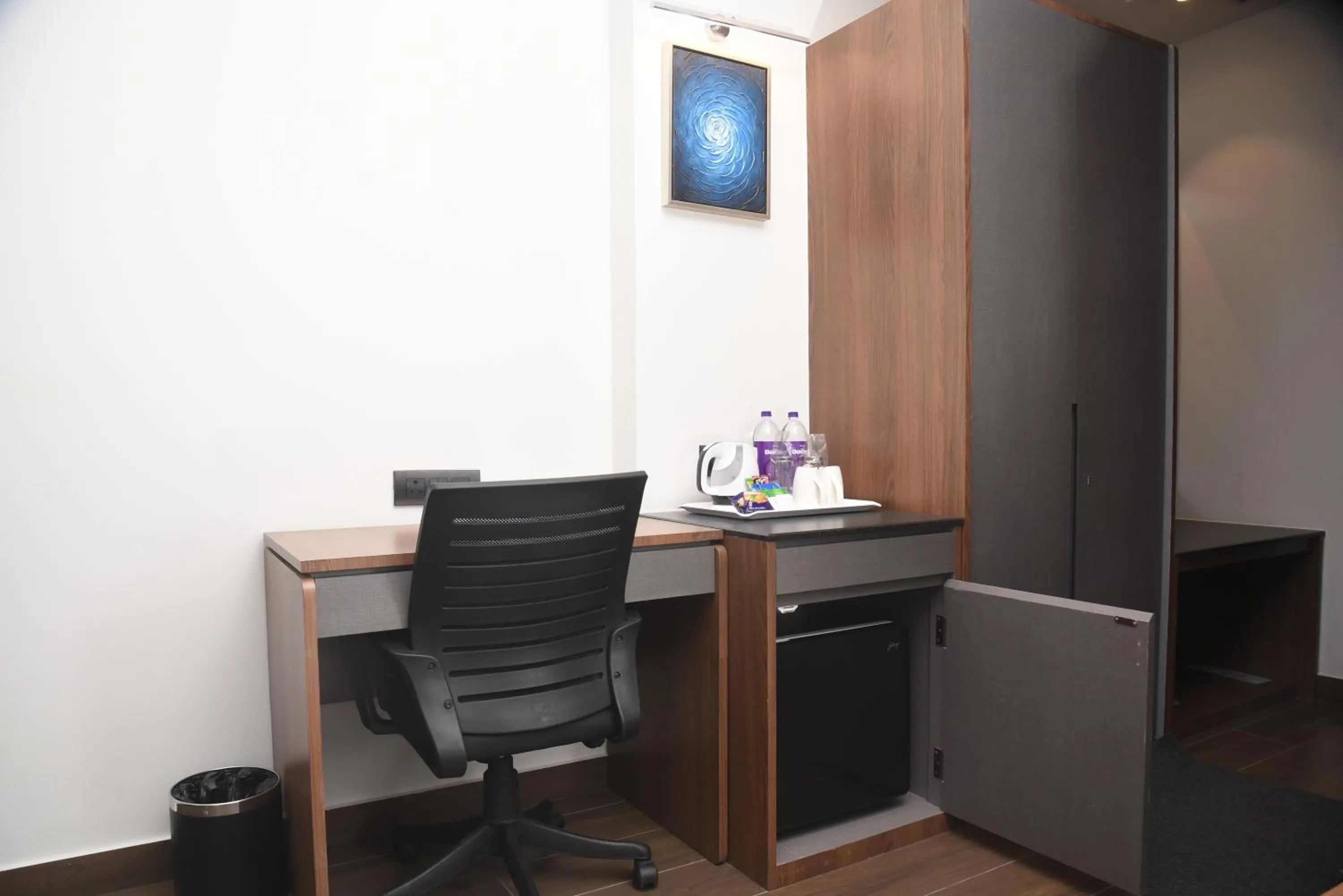 Coffee/tea facilities in GOLDEN PARK HOTEL & RESORT