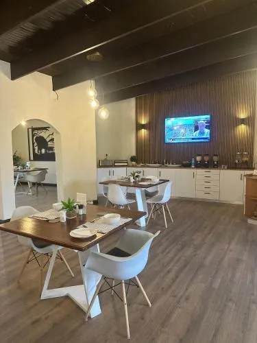 DESERT DREAMS B&B