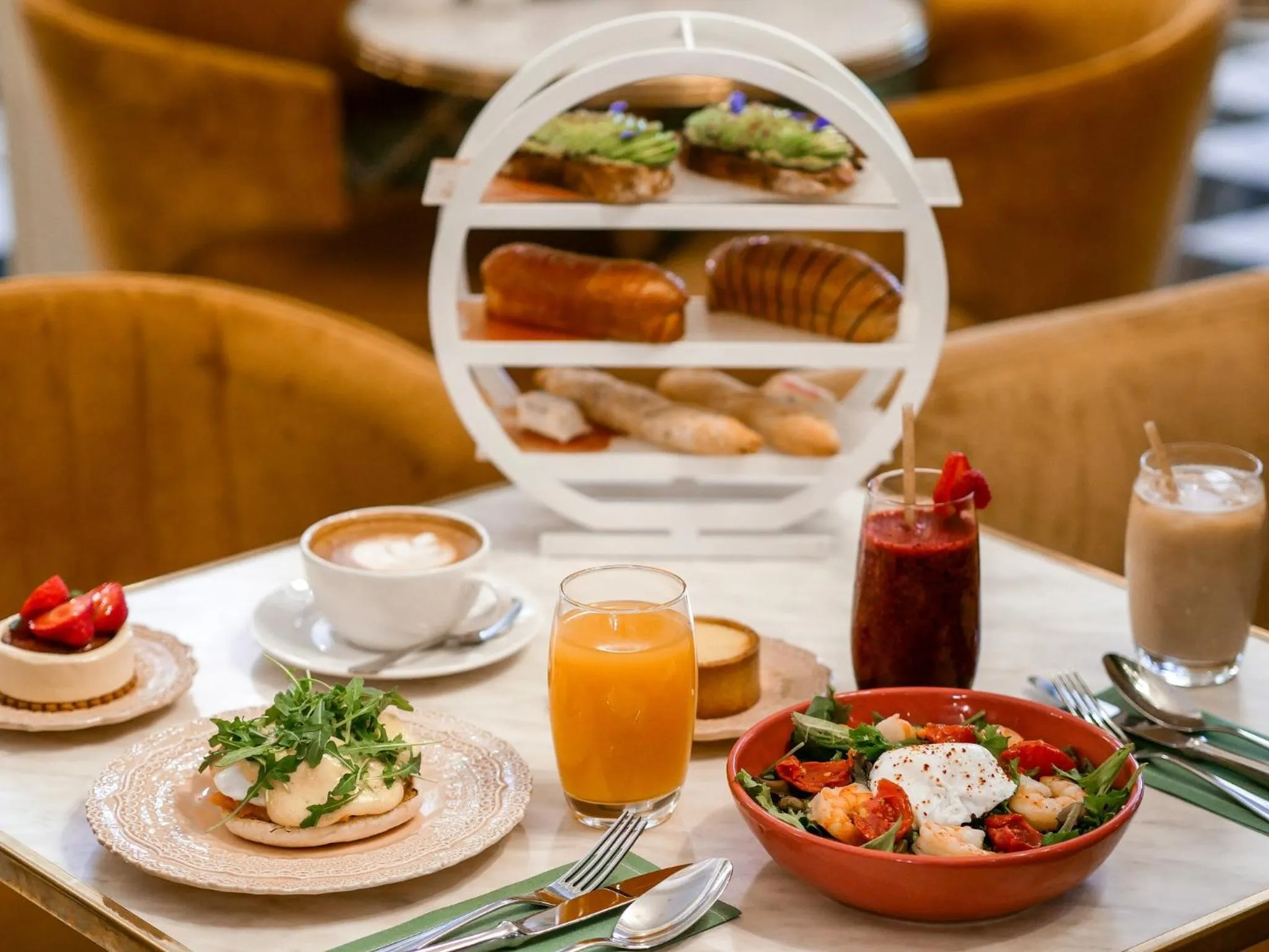 Restaurant/places to eat in InterContinental Bordeaux Le Grand Hotel by IHG