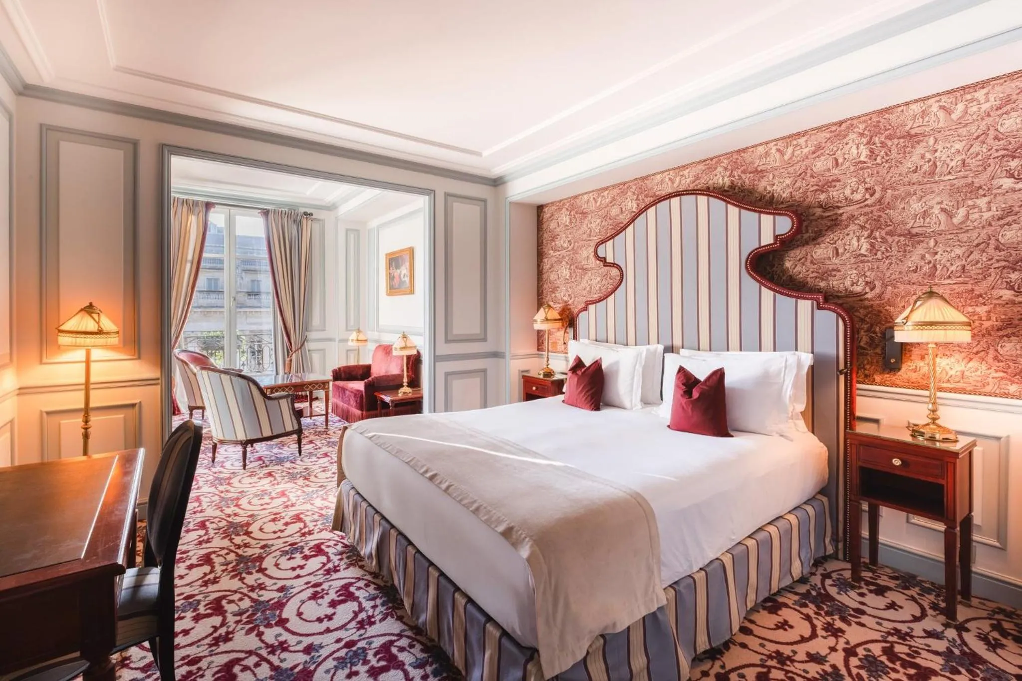 Photo of the whole room, Bed in InterContinental Bordeaux Le Grand Hotel by IHG