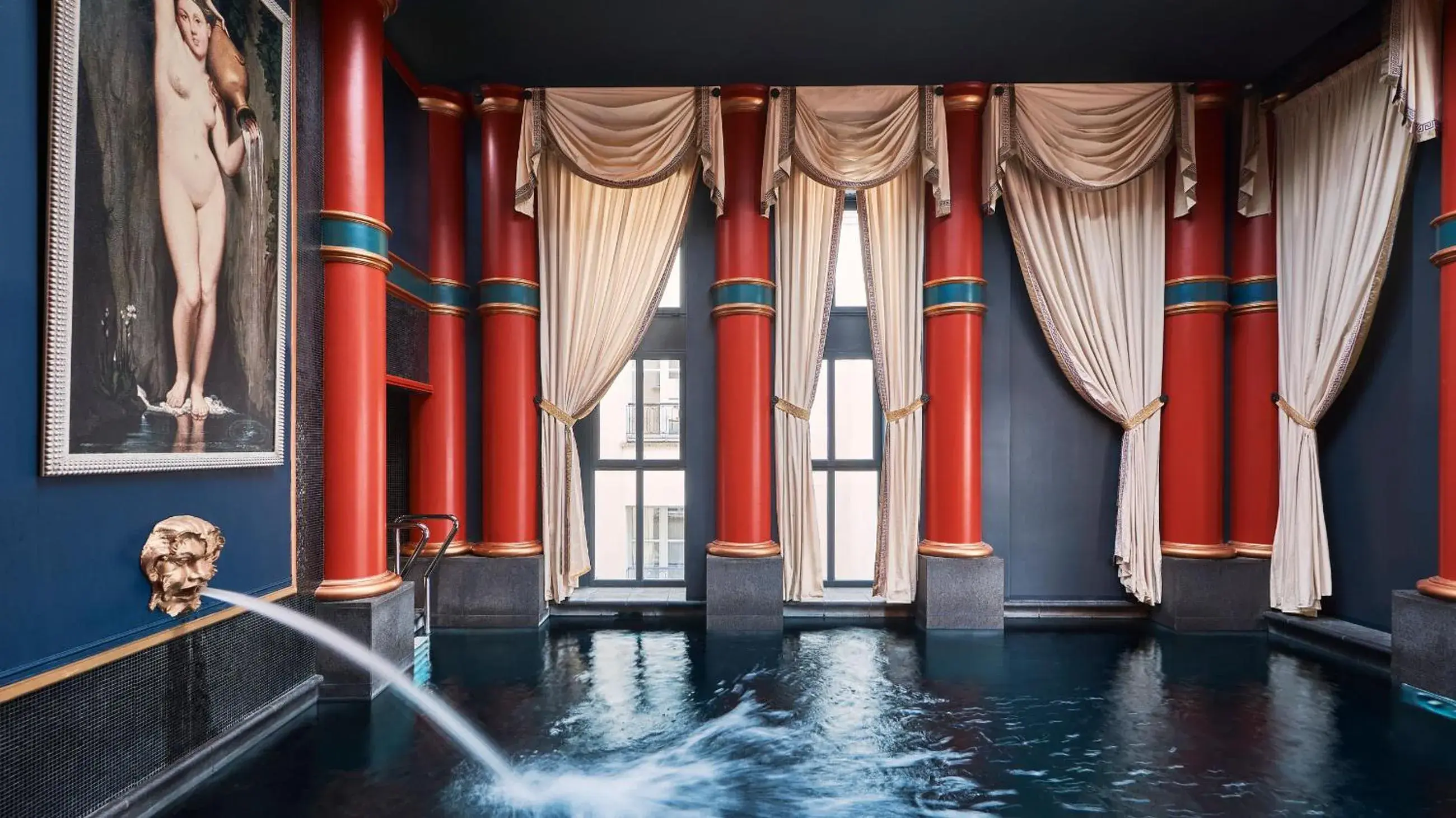 Pool view in InterContinental Bordeaux Le Grand Hotel by IHG Pool view in InterContinental Bordeaux Le Grand Hotel by IHG