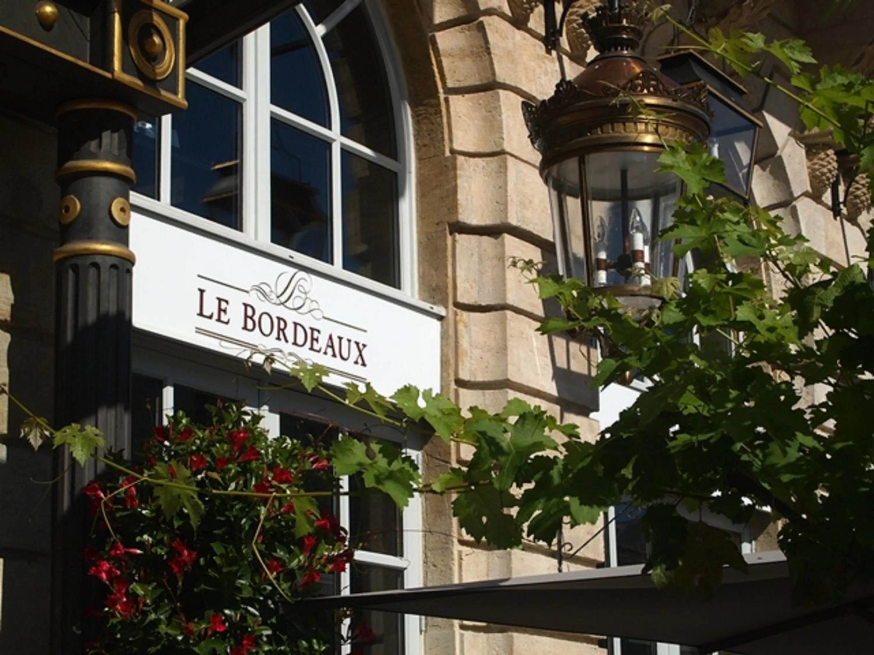 Restaurant/places to eat in InterContinental Bordeaux Le Grand Hotel by IHG