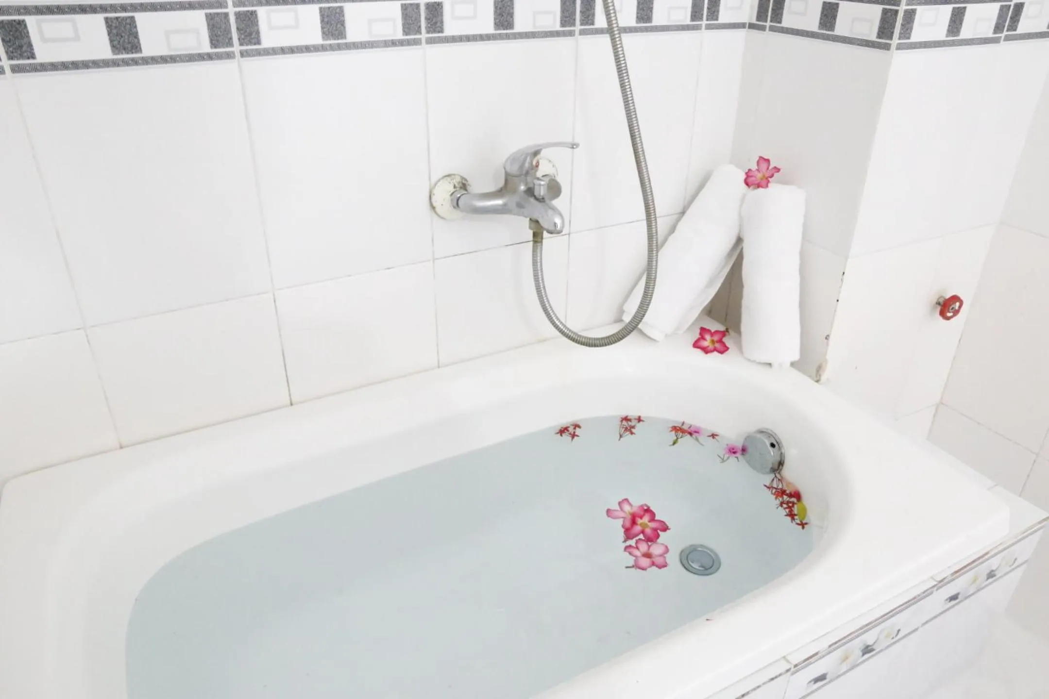 Bathroom in Minh Hung Hotel