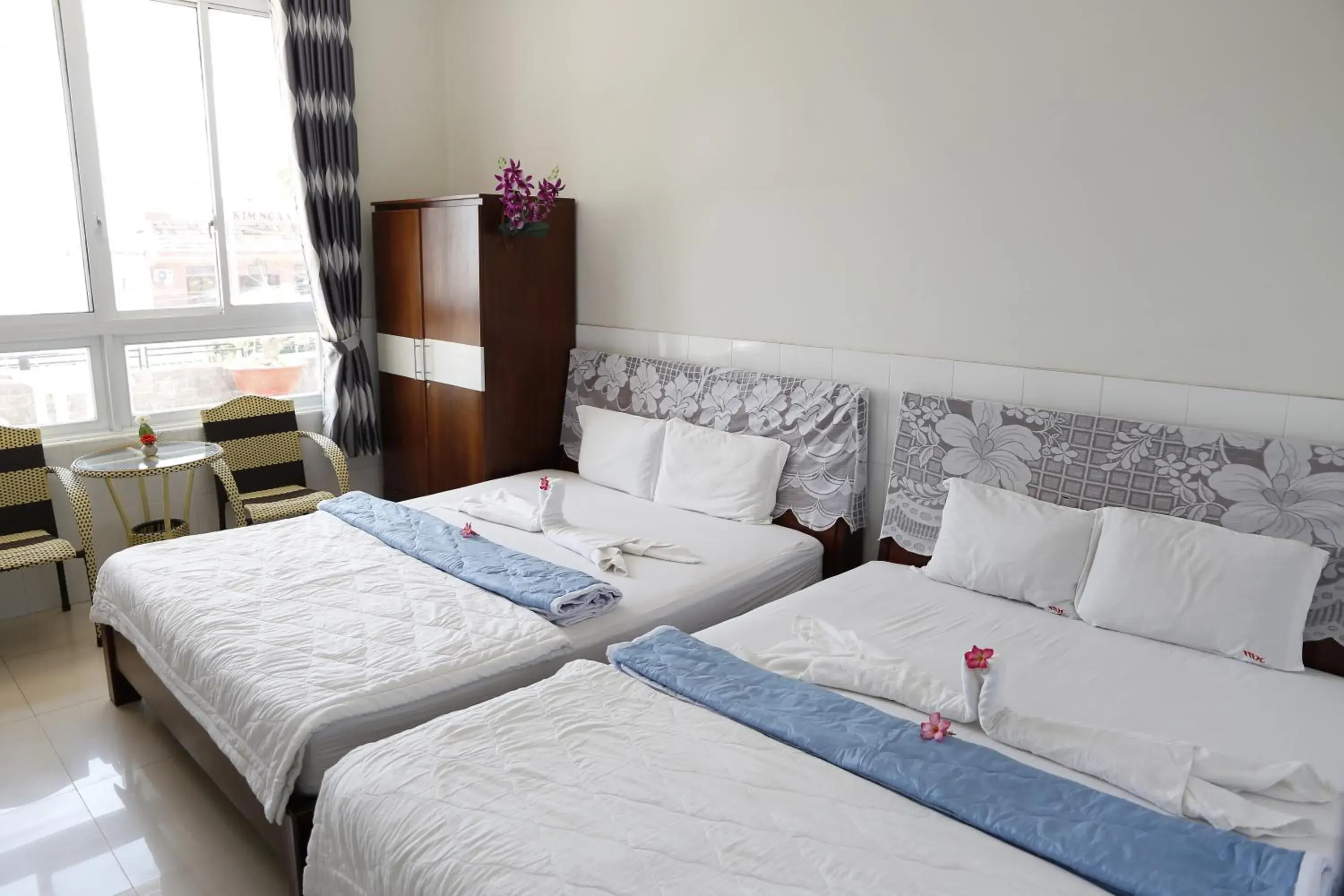 Bed in Minh Hung Hotel Bed in Minh Hung Hotel