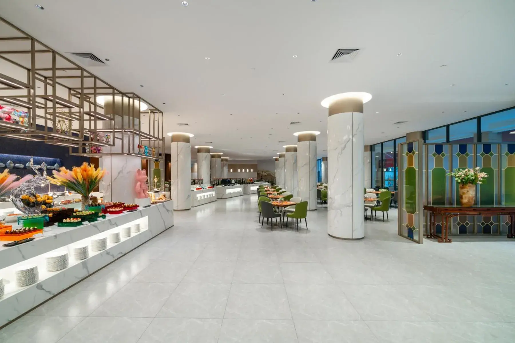 Restaurant/places to eat in Guangzhou Dong Fang Hotel Restaurant/places to eat in Guangzhou Dong Fang Hotel